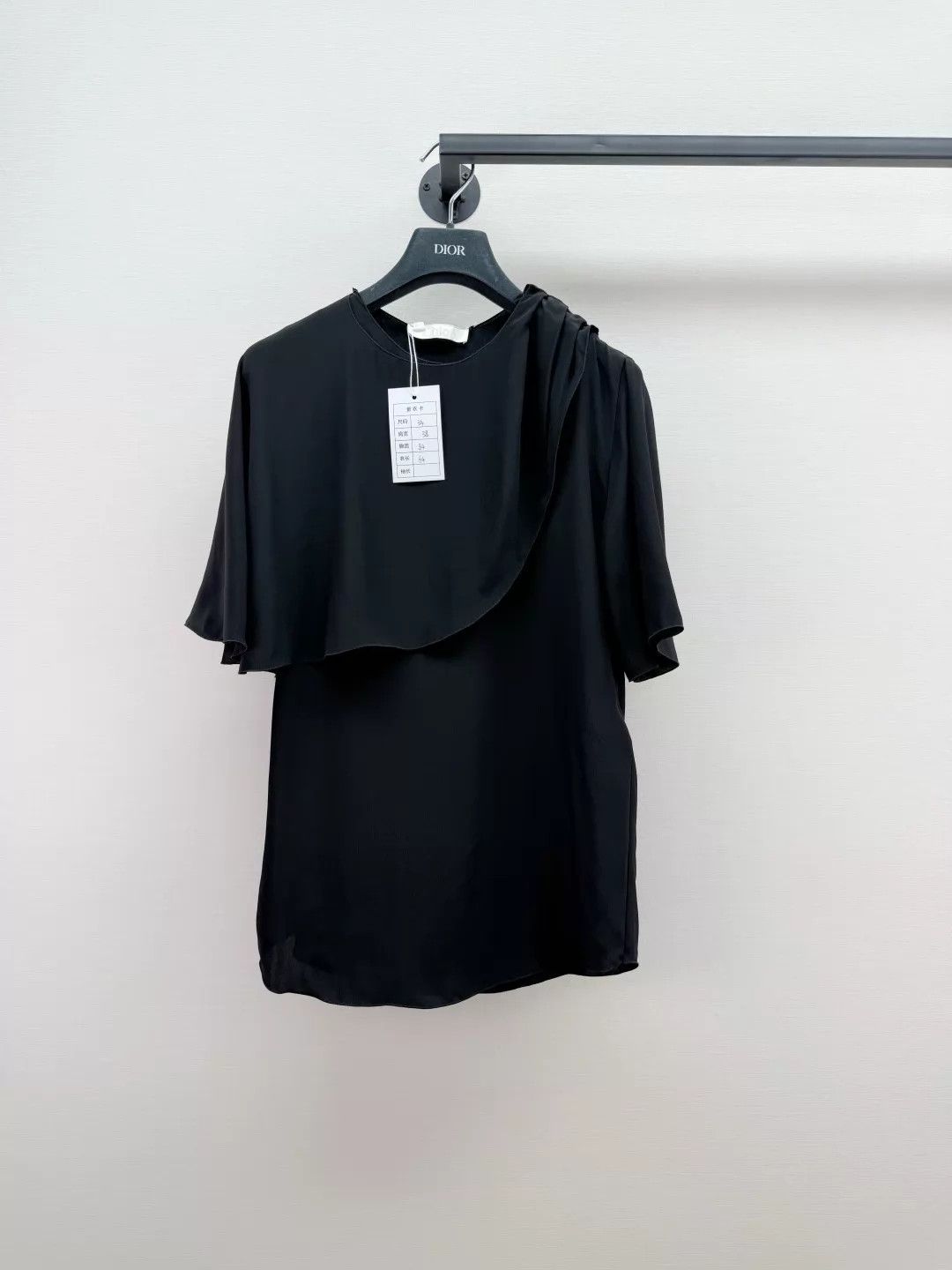 Chloe Chloe Silk Short Sleeve Top Women's Size 34 Authentic Size XXS / US 00 / IT 34 - 1 Thumbnail