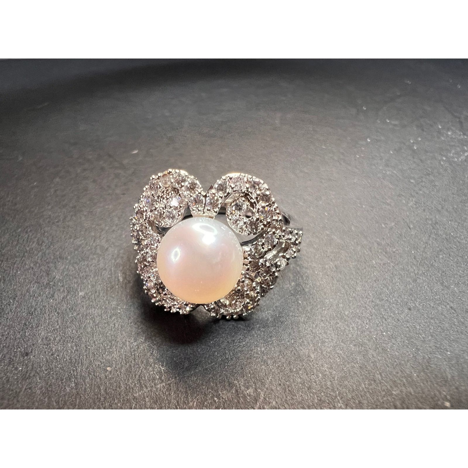 Other Freshwater pearl and Cz cocktail ring size 9 Size ONE SIZE - 5 Thumbnail