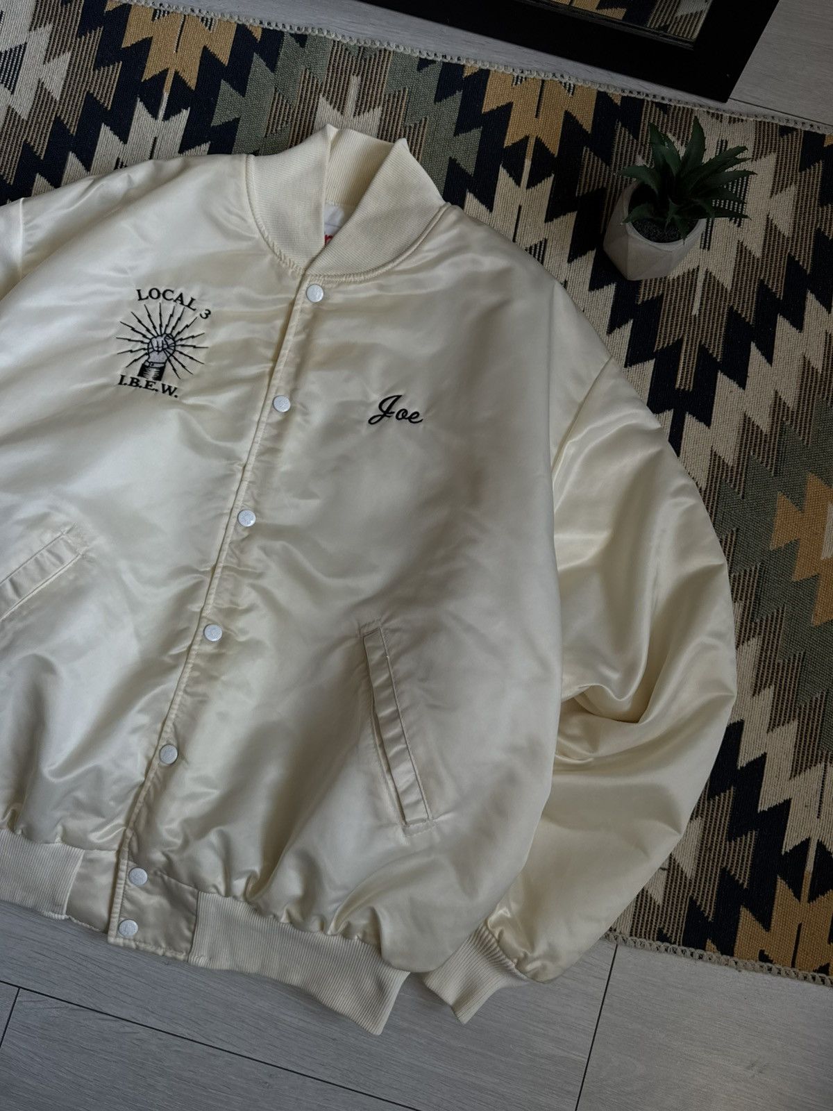 Vintage Vintage 1996 Local 3 I.B.E.W. USA Bomber Size US XL / EU 56 / 4 - 4 Thumbnail