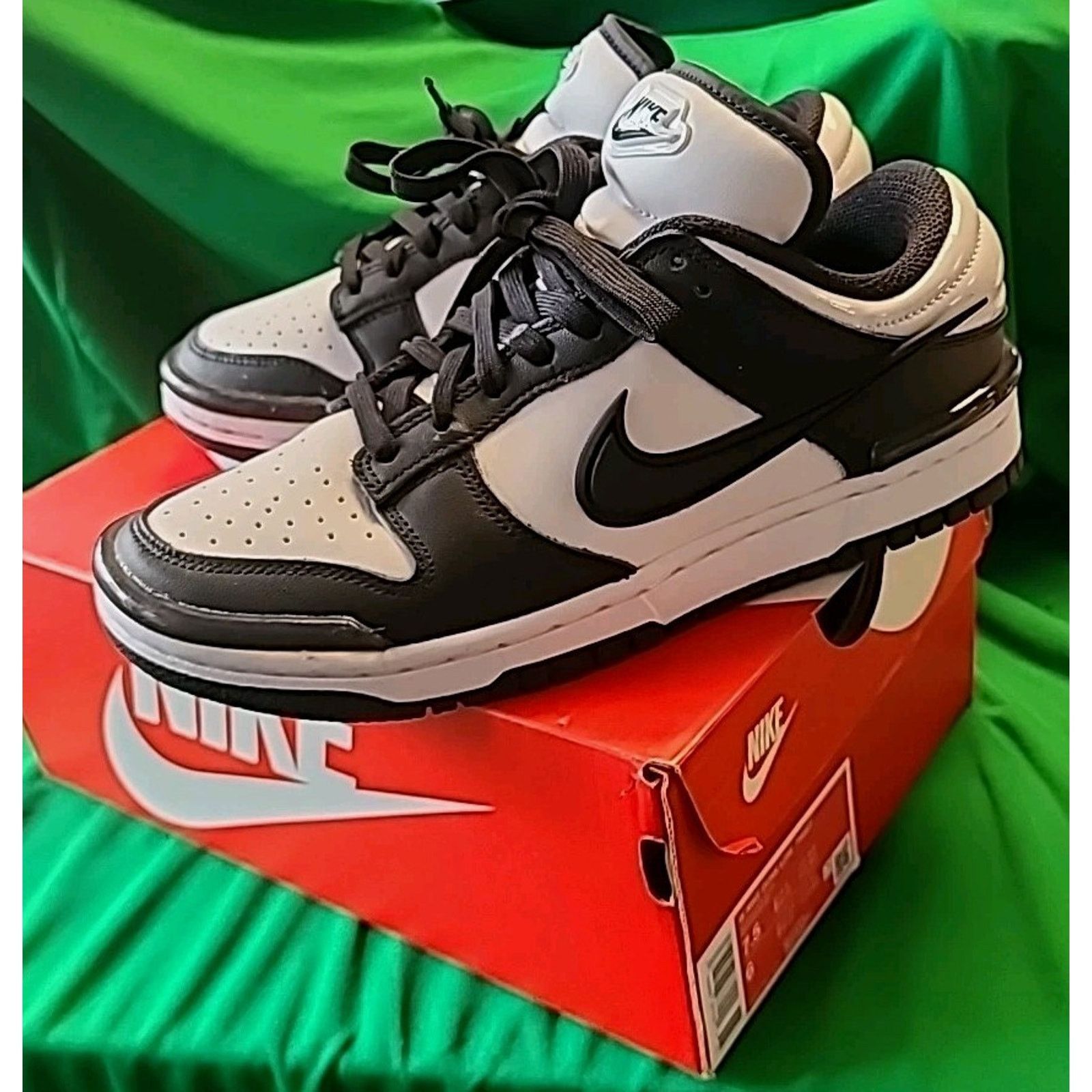 Nike New women's 7.5 men's 6 Nike Dunk Low Twist shoes Size US 7.5 / IT 37.5 - 1 Thumbnail