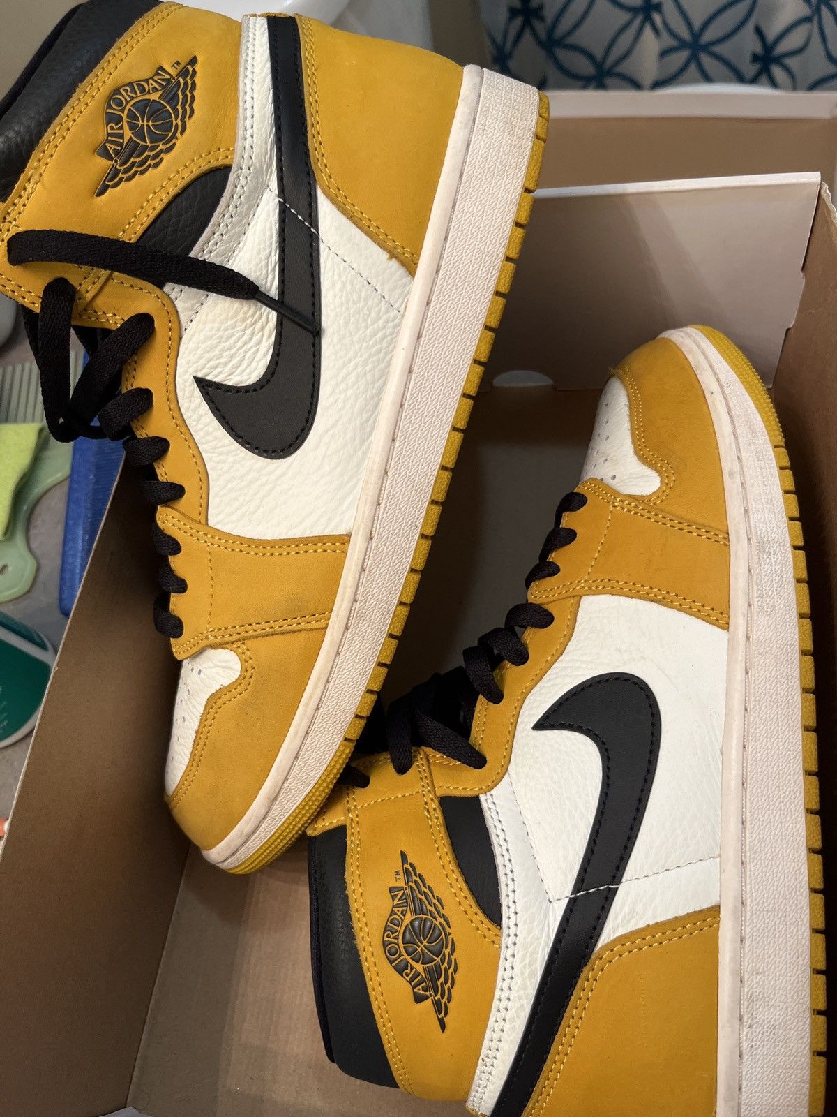 Jordan Brand Jordan Retro OG 1s Size US 10 / EU 43 - 4 Thumbnail