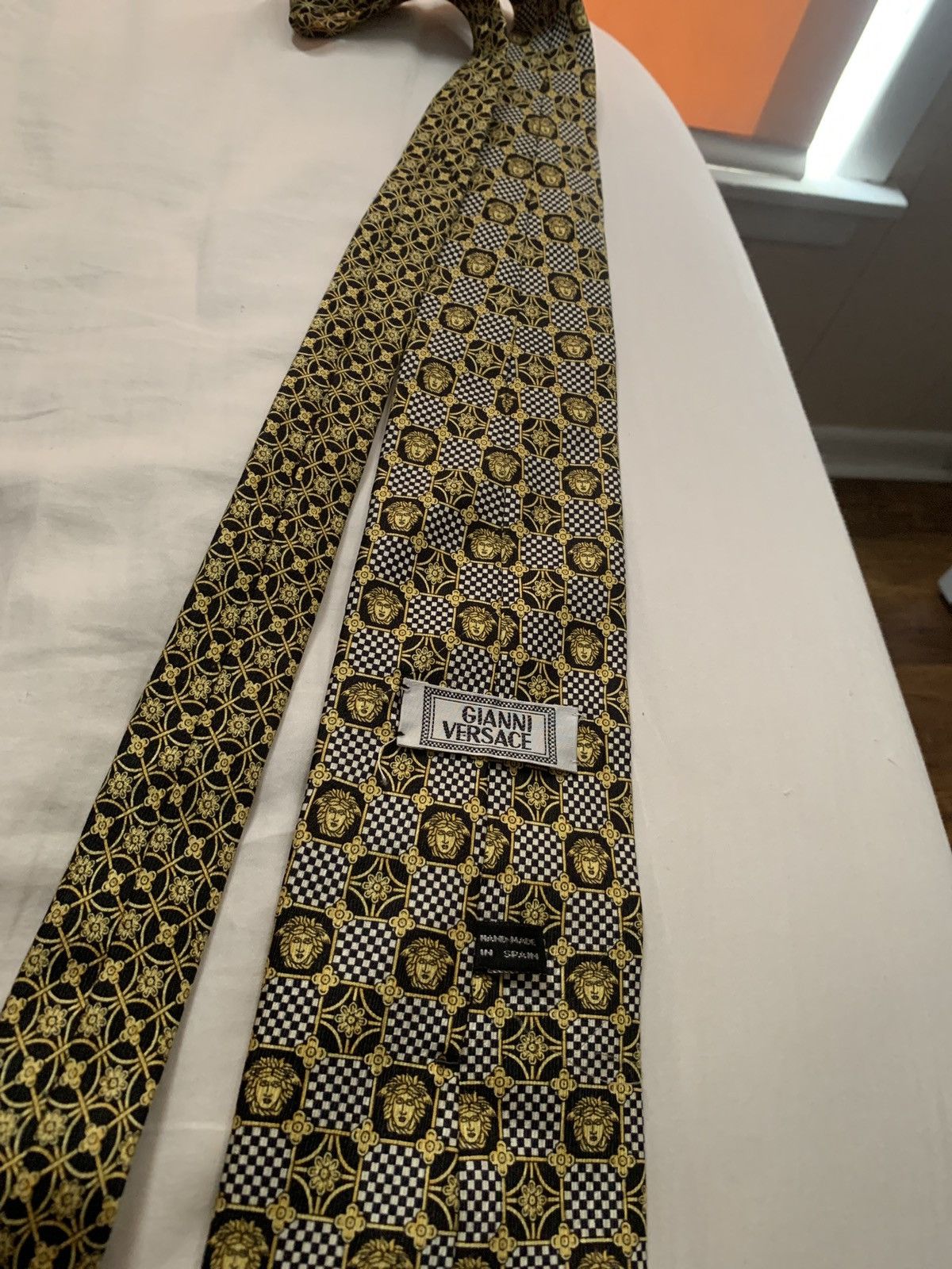 Versace Vintage 1990s Gianni Versace Silk Tie – Medusa Head / Gold Size 36 - 2 Thumbnail