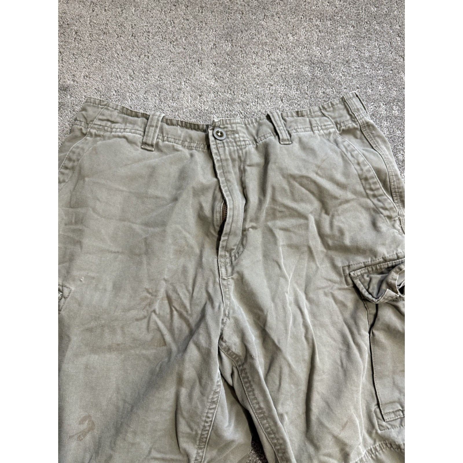 Gap VINTAGE Gap Cargo Shorts Men 31 Beige Brown Zip Fly Drawstring Buttoned Pockets Size US 31 - 2 Thumbnail