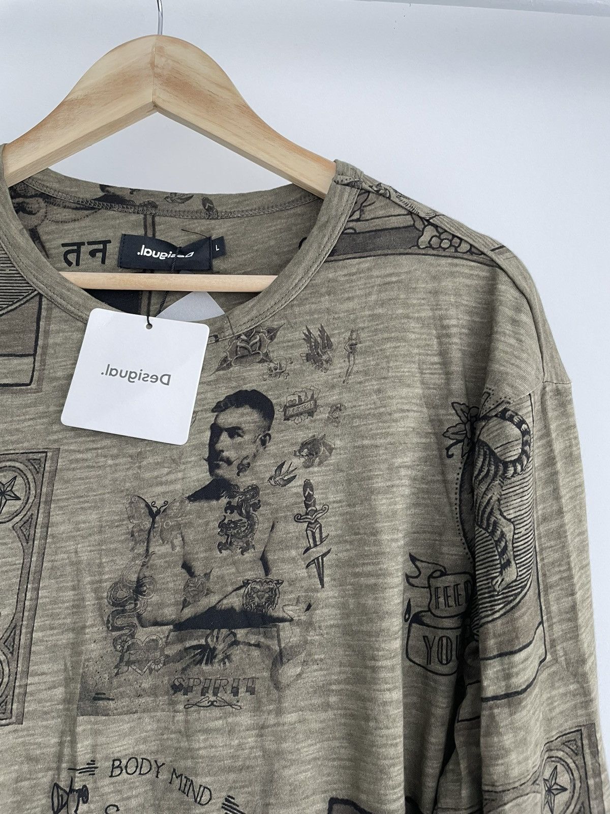 Desigual Desigual Avant Garde Organic Long Sleeve Size US L / EU 52-54 / 3 - 4 Thumbnail