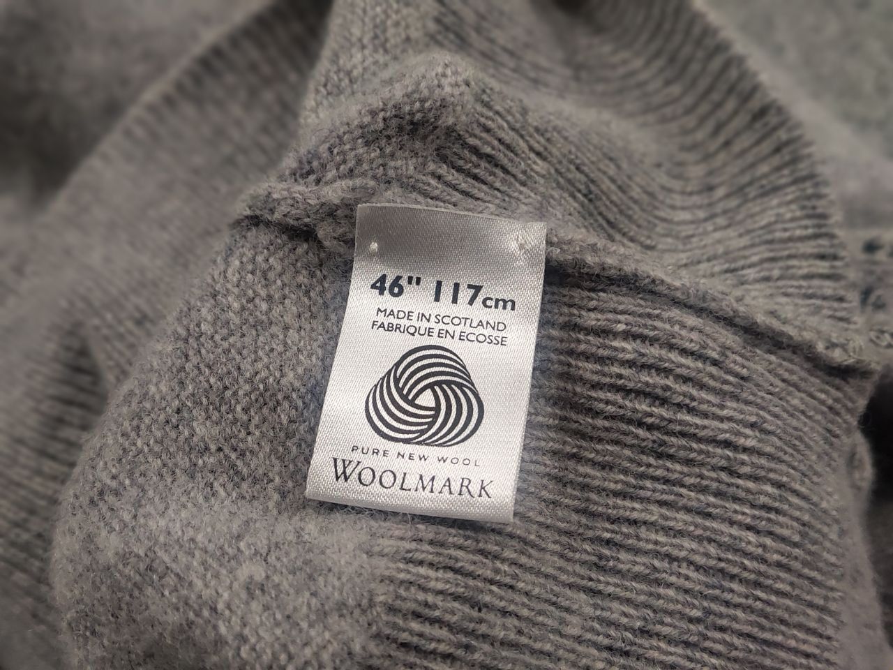 Johnstons Of Elgin Johnstons of elgin Design Pure Wool Gray zip Jumper Sweater Size US M / EU 48-50 / 2 - 16 Thumbnail