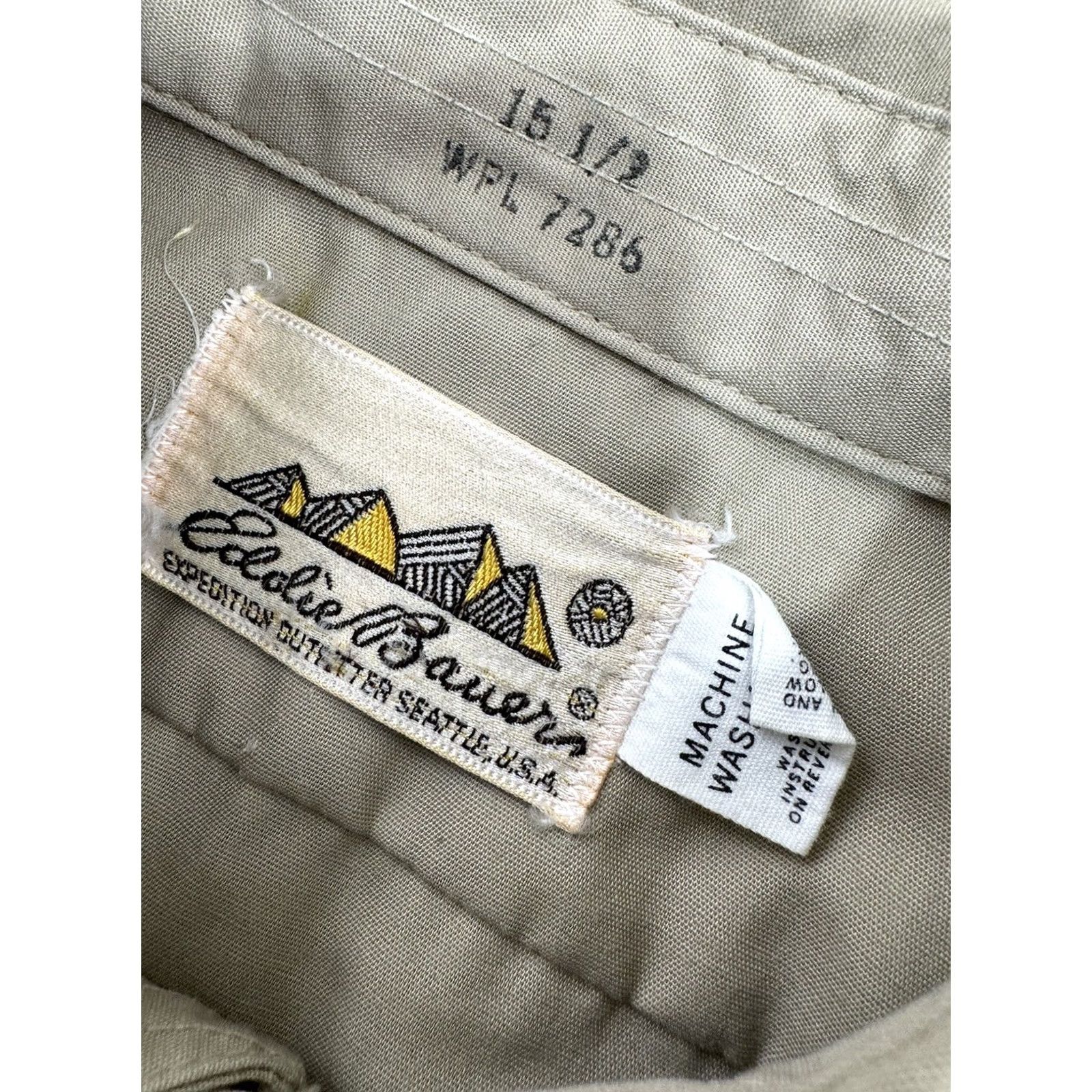 Eddie Bauer VINTAGE EDDIE BAUER SAFARI Bush Hunting Shirt Mens 15.5 Beige Tan Size US L / EU 52-54 / 3 - 4 Thumbnail