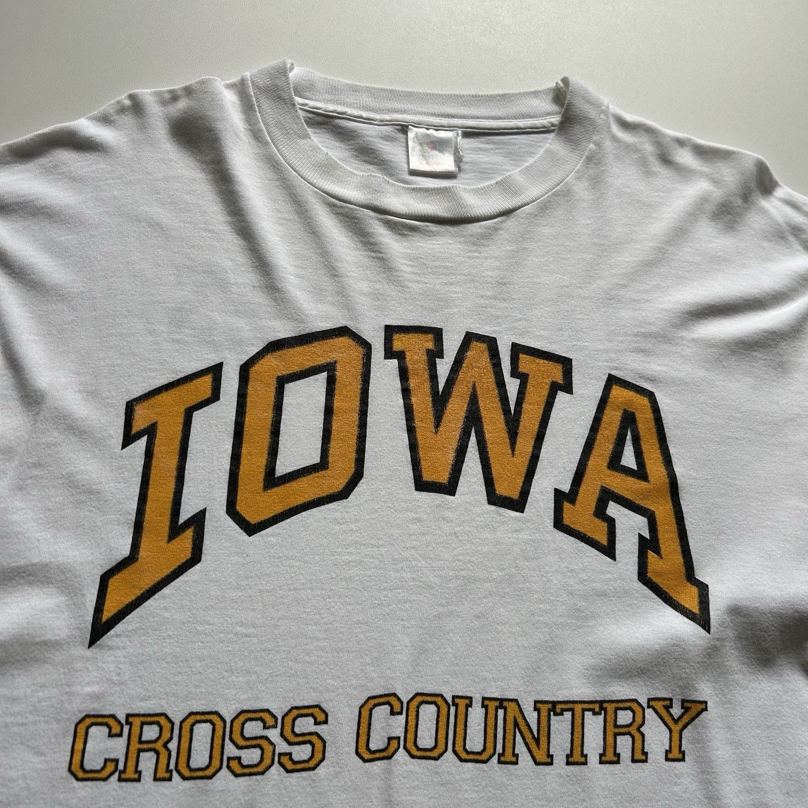 Fruit Of The Loom Vintage 90s NCAA Cross Country Long Sleeve XL Iowa Hawkeye Size US XL / EU 56 / 4 - 3 Thumbnail
