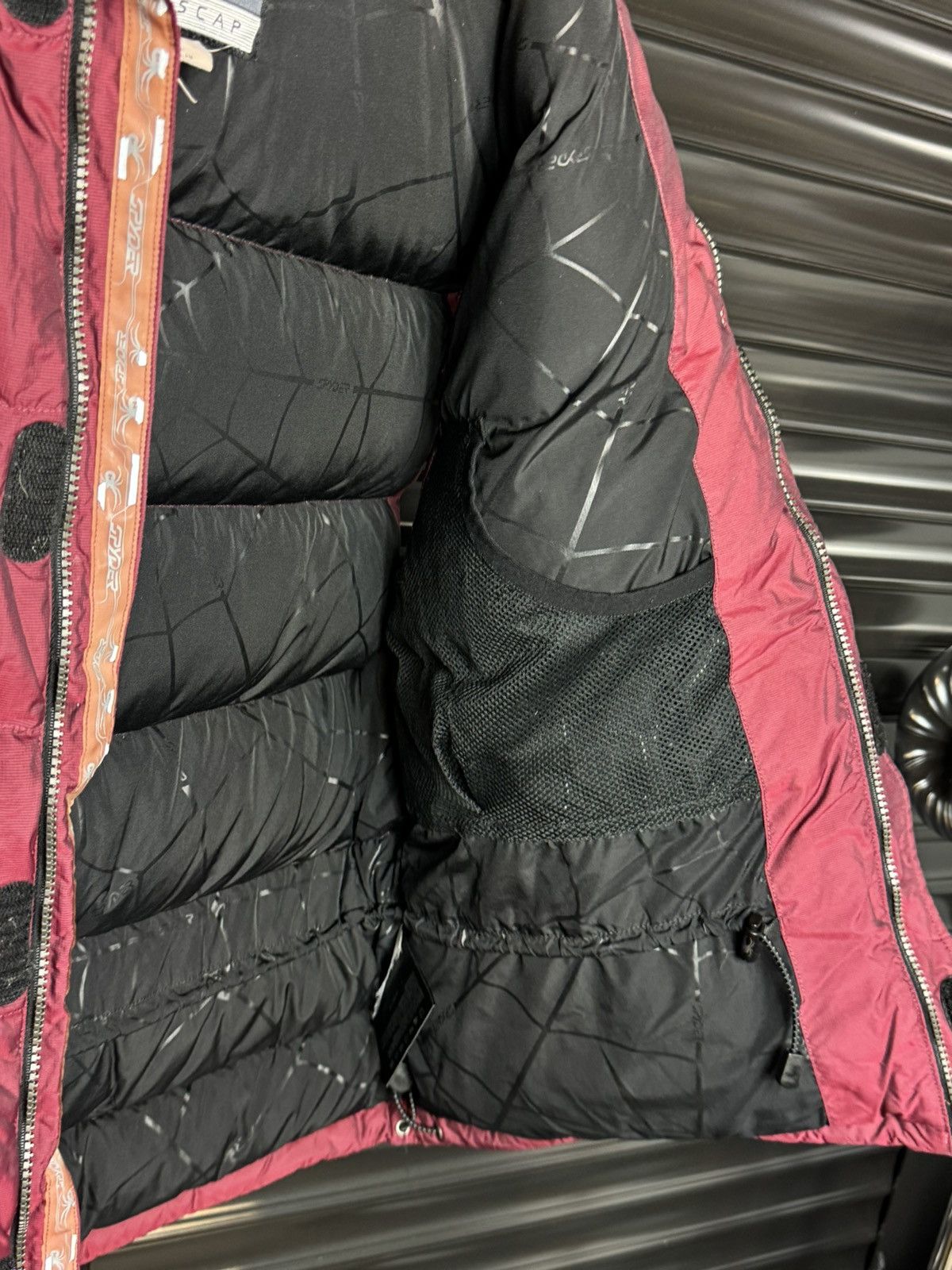 Spyder Vintage Spyder 700 Fill Puffer Vest - Medium Size US M / EU 48-50 / 2 - 10 Thumbnail