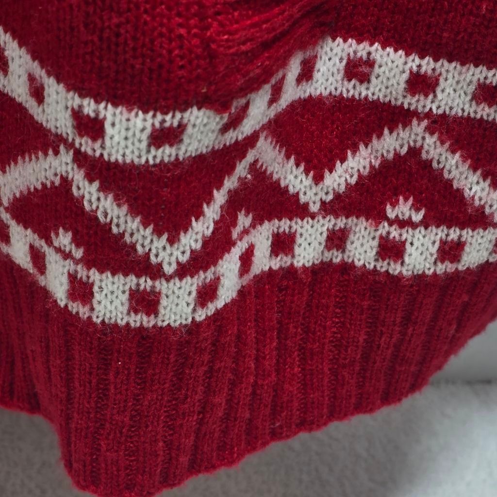 The Unbranded Brand Women's GIBIU Red & White Fair Isle Hooded Cardigan Sweater Size S / US 4 / IT 40 - 4 Thumbnail