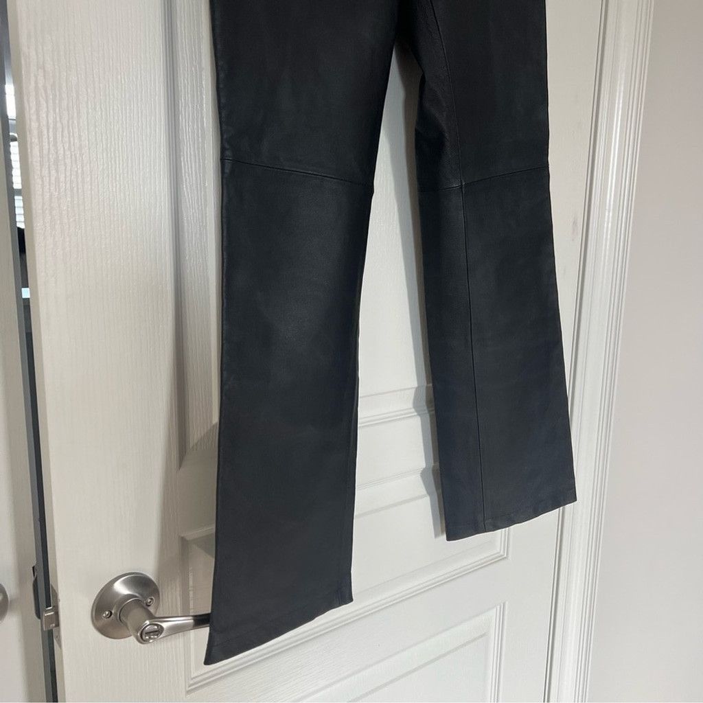 Danier Danier Leather pants genuine size 2, 28 inch straight leg Size 28" / US 6 / IT 42 - 4 Thumbnail