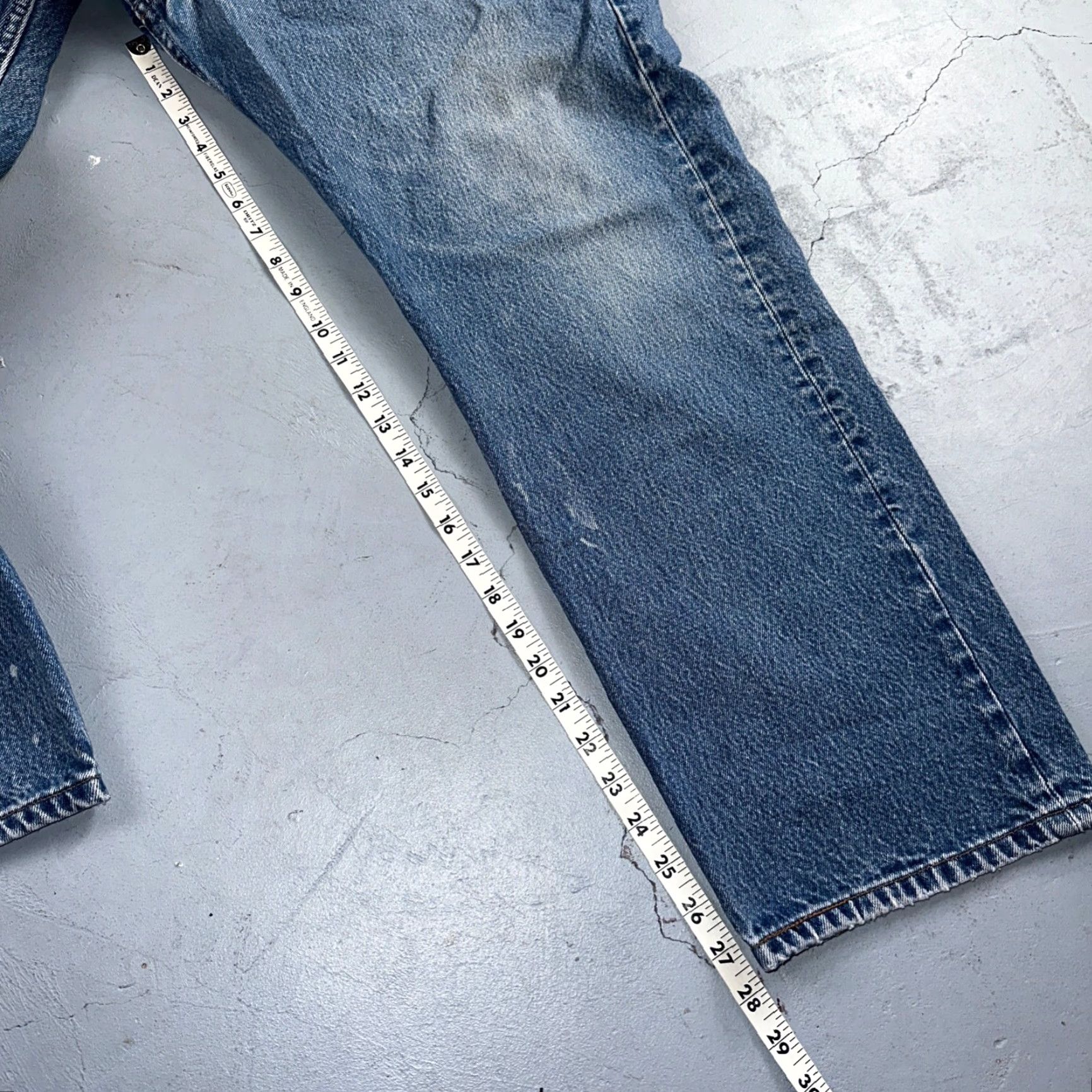 Levi's VINTAGE Levi's 501 Jeans - Straight Leg - Denim Blue - 42x32 - Mid Rise - Mens - 90s USA Theme - Regular Inseam 32 Size US 42 / EU 58 - 5 Thumbnail