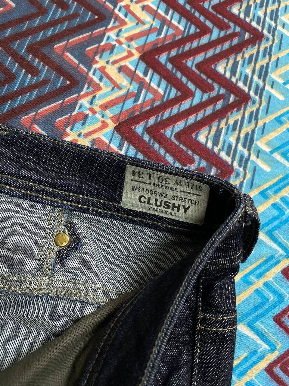 Diesel × Japanese Brand Slim Straight Jeans Pants Trousers Low Rise Size 30" / US 8 / IT 44 - 2 Thumbnail