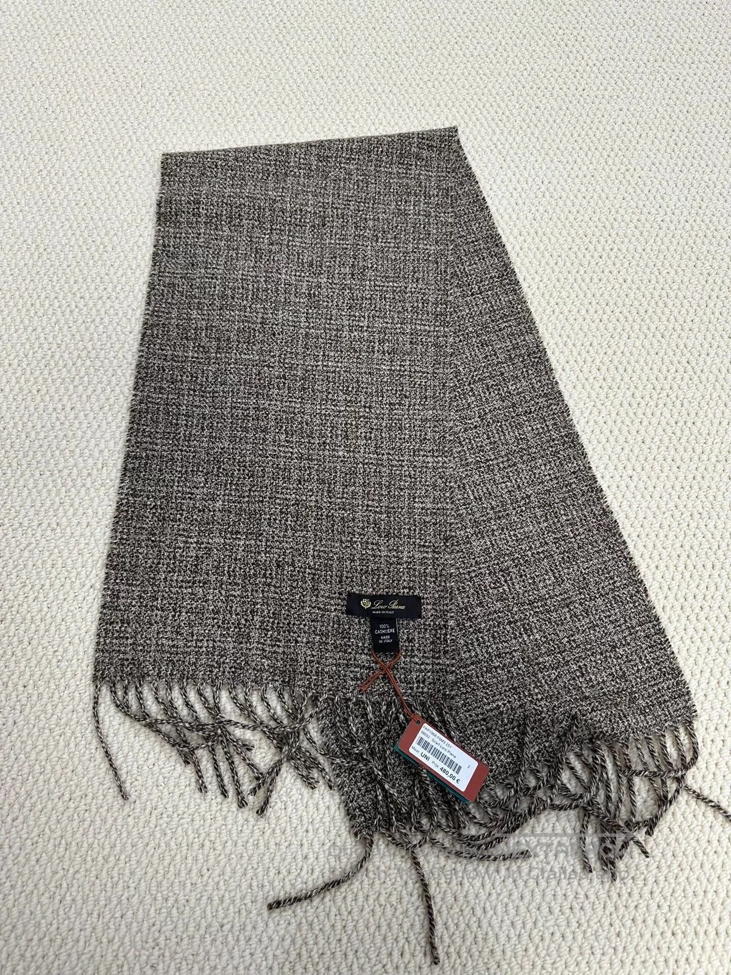 Loro Piana luxurious cashmere scarf by loro piana. Size ONE SIZE - 4 Thumbnail