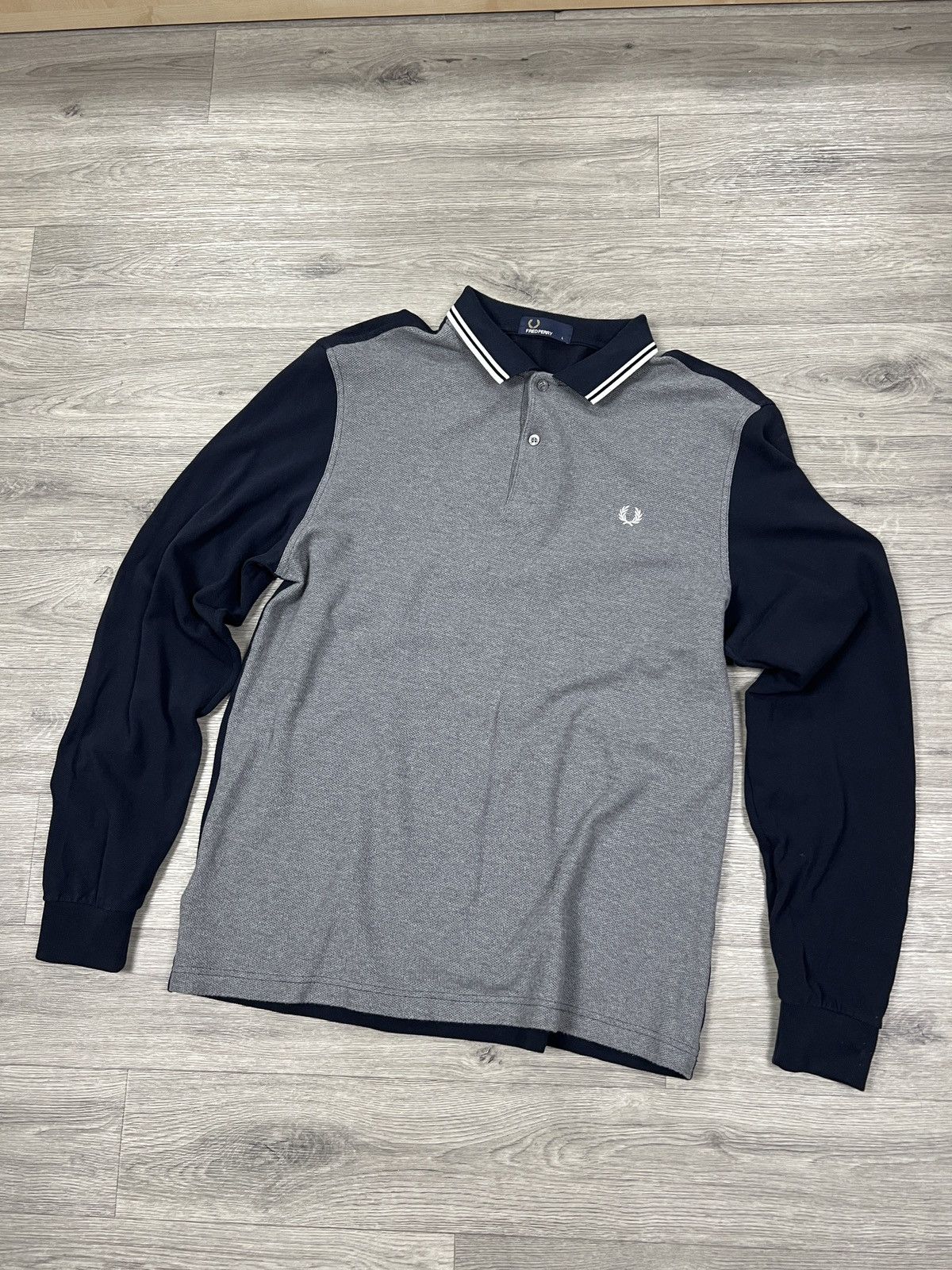 Fred Perry Fred Perry Men's Colour Block Long Sleeve Polo Grey & Navy Size US L / EU 52-54 / 3 - 2 Thumbnail