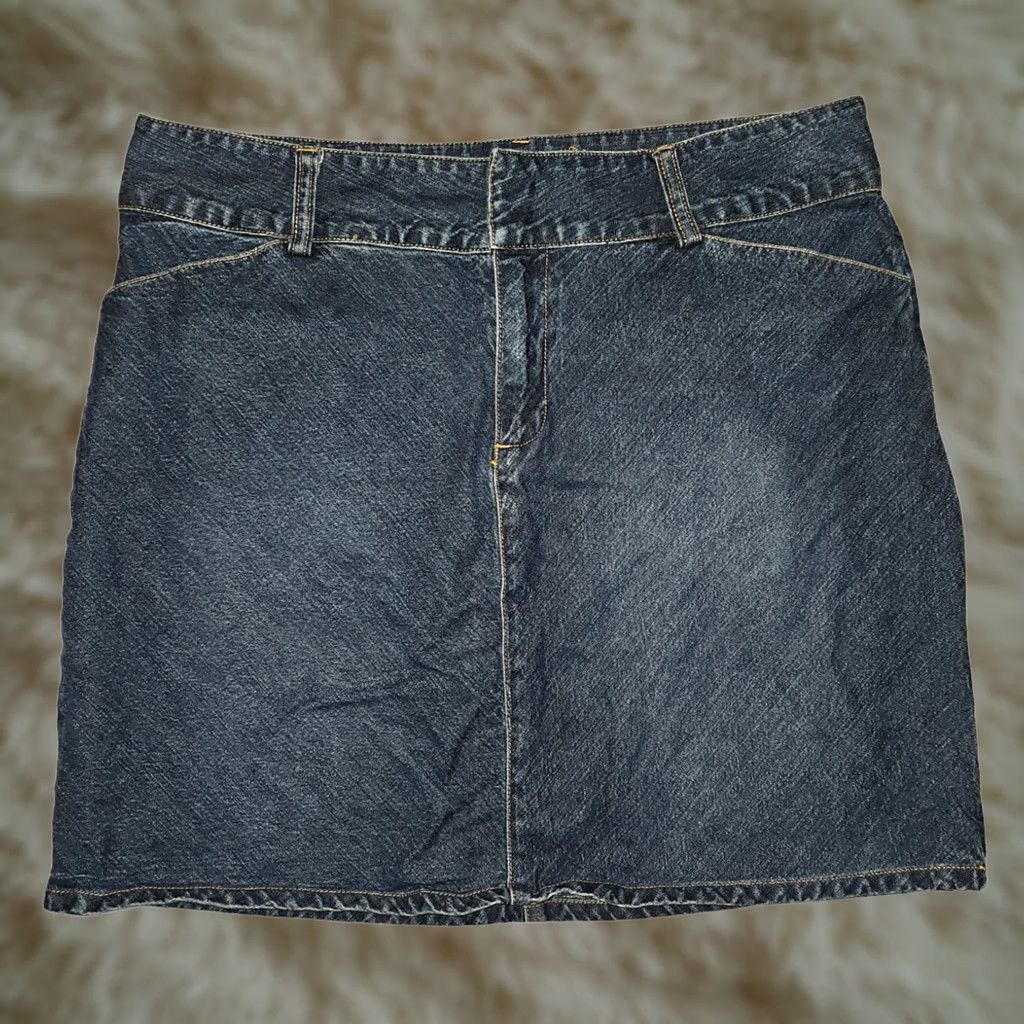 Old Navy VINTAGE Old Navy Denim Pencil Skirt Women's 14 Blue Mid Rise Pockets Skirt Vintage American Size 36" / US 14 / IT 50 - 1 Thumbnail