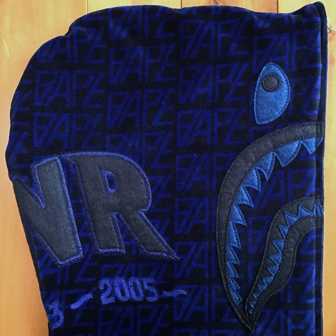 Bape BAPE Logo Monogram Velour Shark Full Zip Hoodie APE Size US S / EU 44-46 / 1 - 3 Thumbnail
