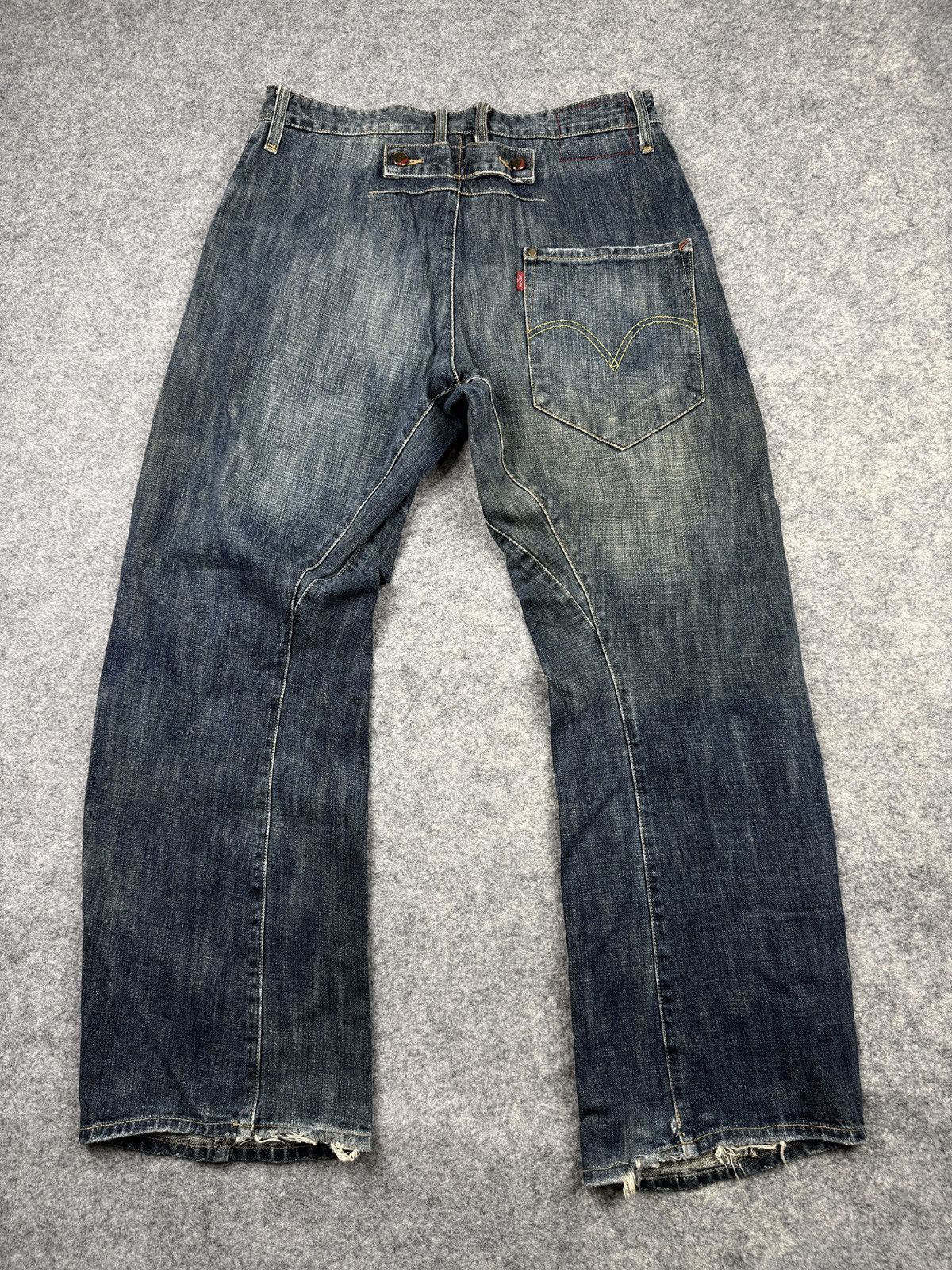 Levis Engineered Jeans | Grailed