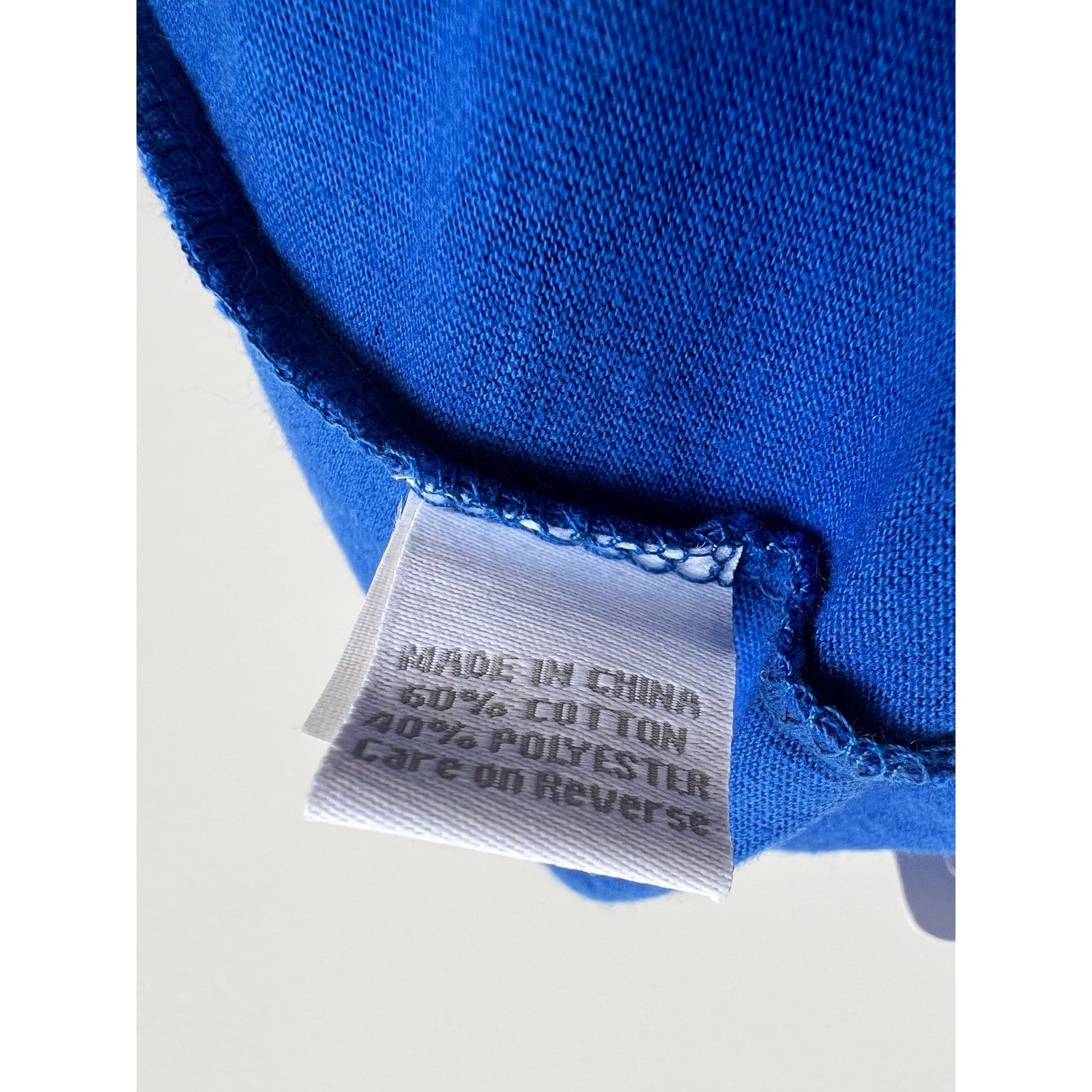 Top Of The World Top of the World Short Sleeve UK V-Neck T-Shirt NWT Large Size L / US 10 / IT 46 - 7 Thumbnail