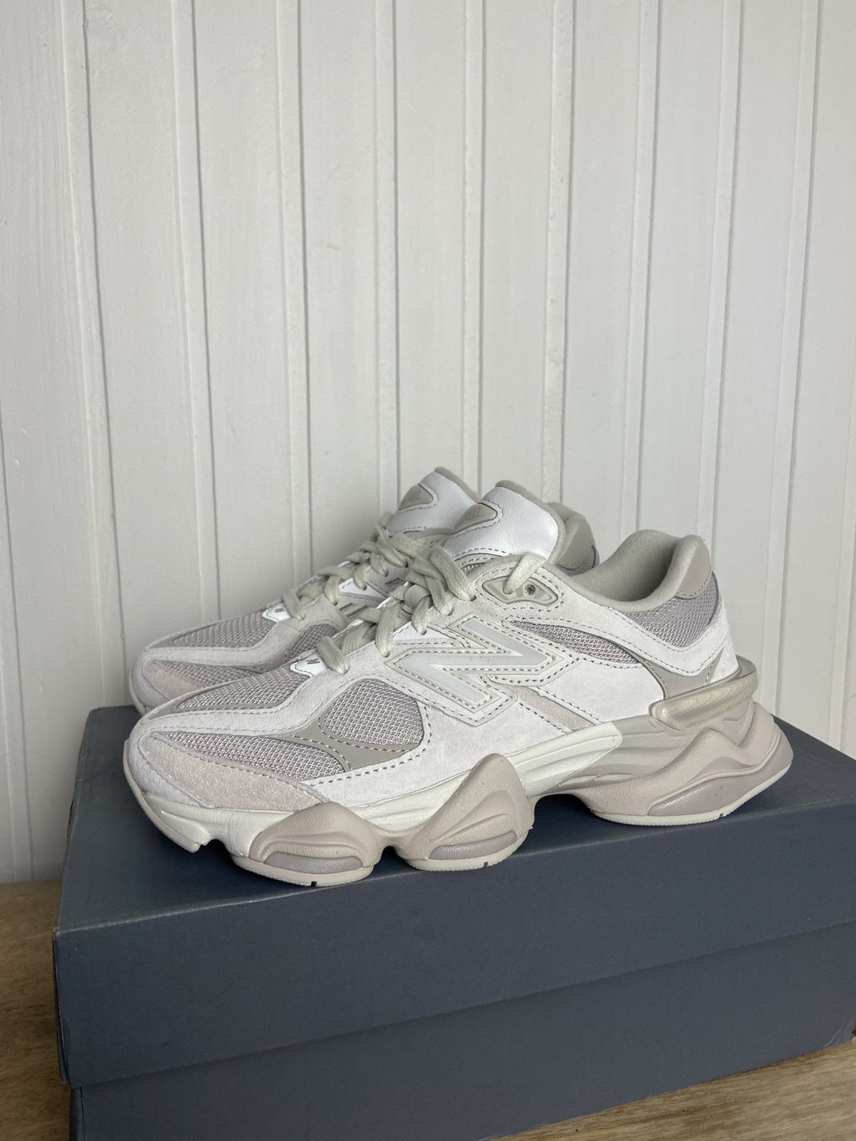 New Balance New New Balance 9060 "Moonbeam" Rare Size 4,5US Size US 4.5 / IT 34.5 - 1 Thumbnail