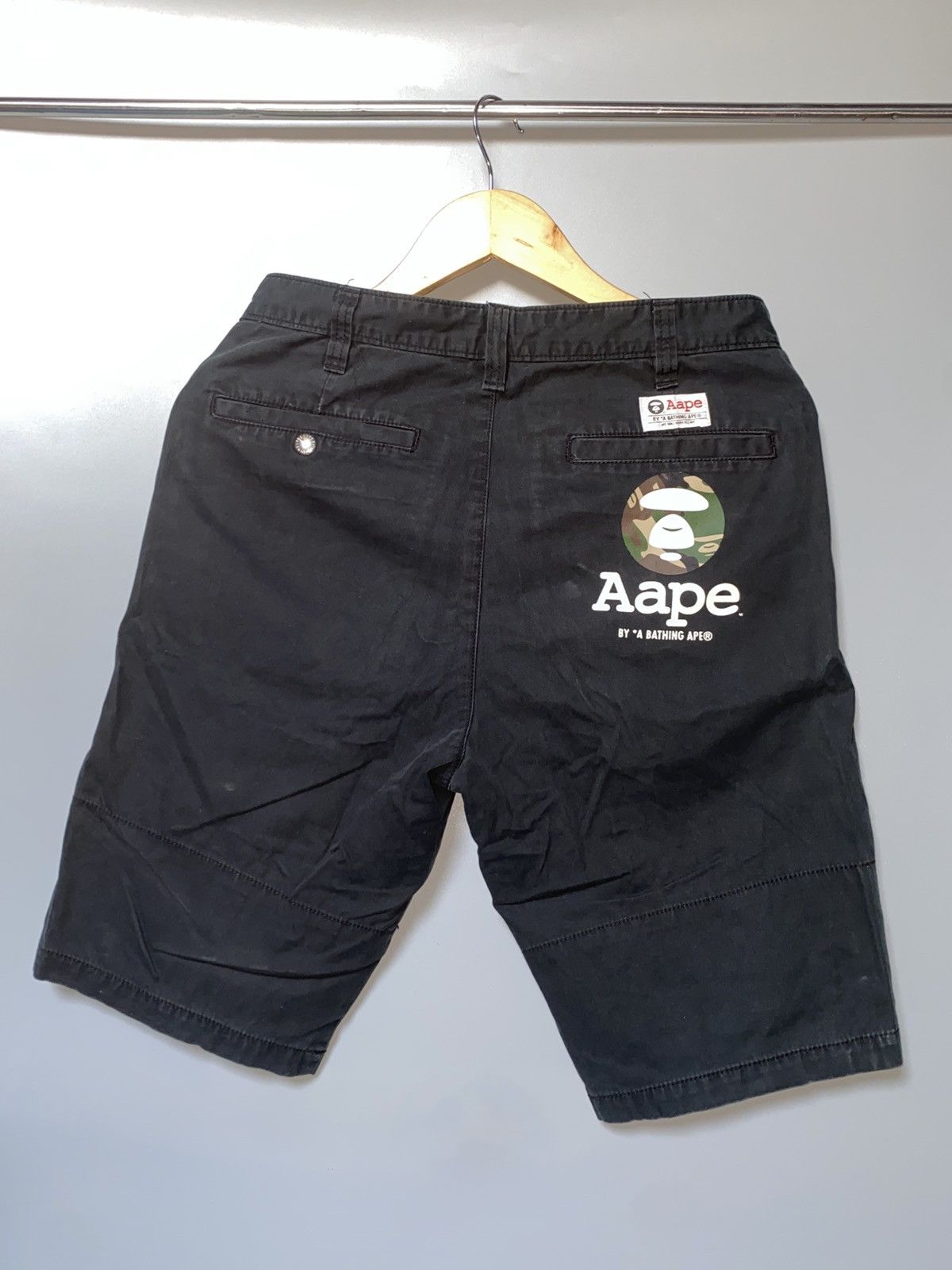 Aape Aape Black Short Size US 32 / EU 48 - 3 Thumbnail