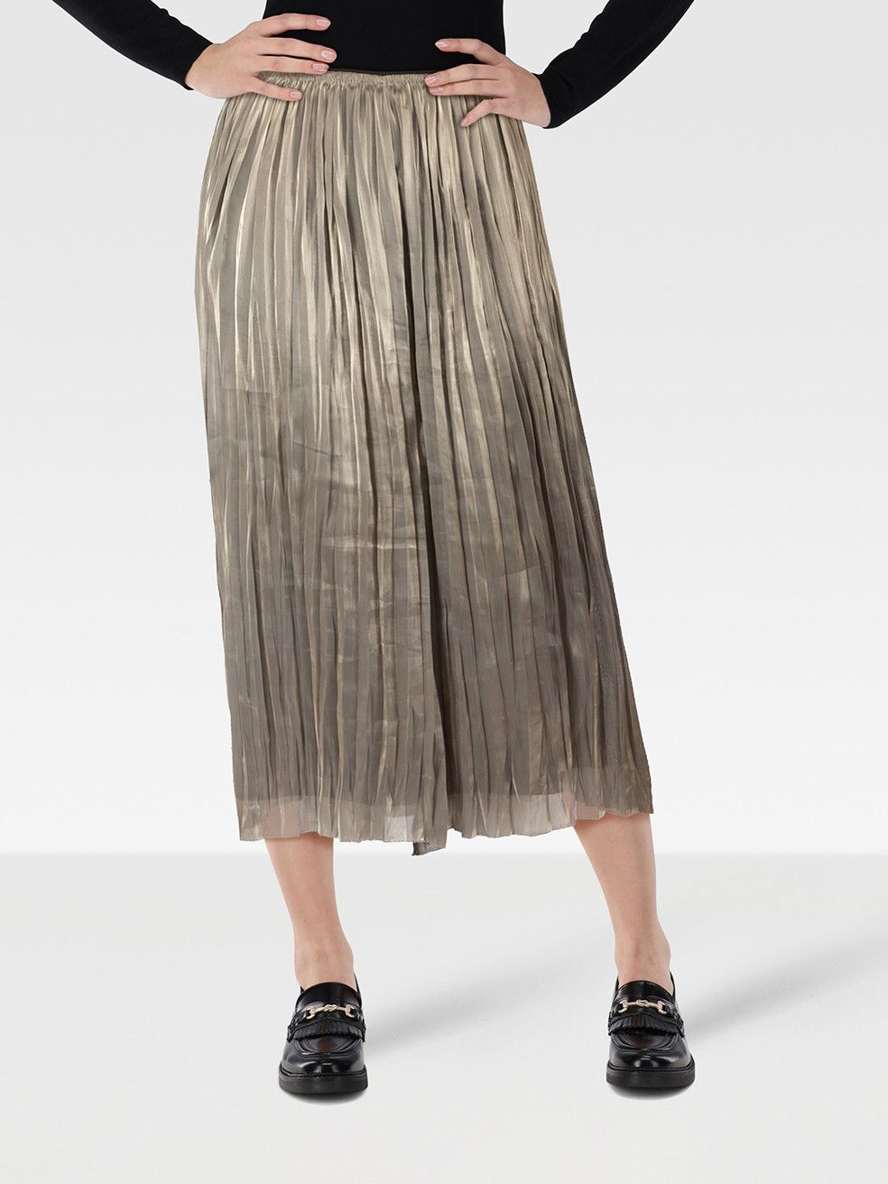 Metallic Pleated Midi Skirt