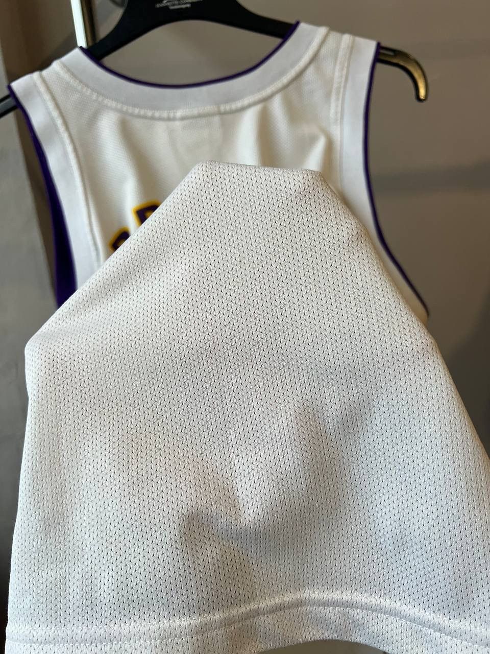 NBA VINTAGE LOS ANGELES LAKERS #8 BRYANT BASKETBALL JERSEY SZ L Size US L / EU 52-54 / 3 - 18 Thumbnail