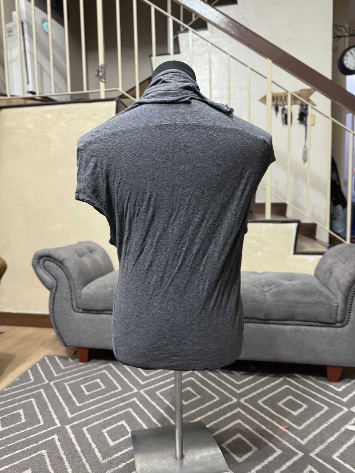 Yohji Yamamoto YOHJI YAMAMOTO SLEEVELESS AVANTGARDE SHIRT Size US M / EU 48-50 / 2 - 6 Thumbnail