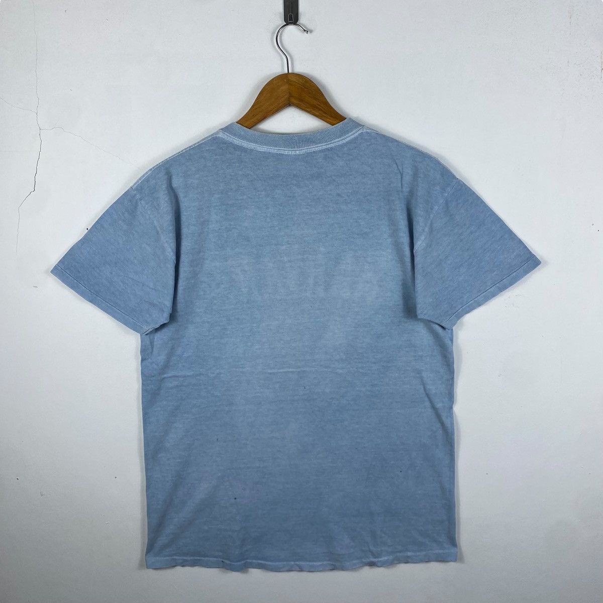 Vintage Vintage 90's HARVARD Logo Graphic Faded Tee Shirt Medium Size US M / EU 48-50 / 2 - 4 Thumbnail
