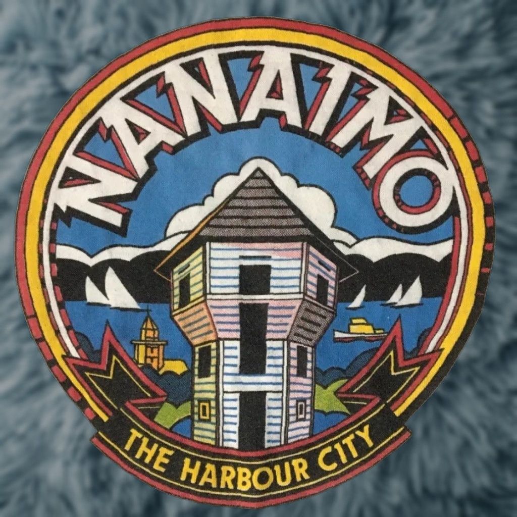 Nautica VINTAGE Nanaimo Canada Faded Shirt L XL Art Beach Nautical Surf Grunge Punk 90s Shirt Men White Beach Water Graphic Tee 80s 90s Size US L / EU 52-54 / 3 - 1 Thumbnail