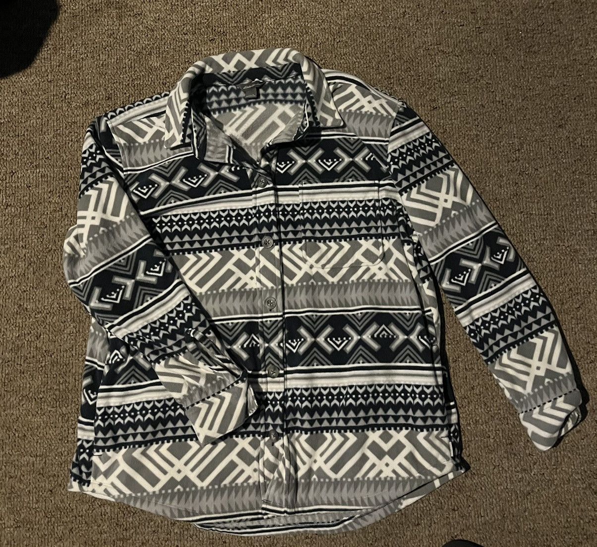 Eddie Bauer button up fleece Size US M / EU 48-50 / 2 - 1 Preview