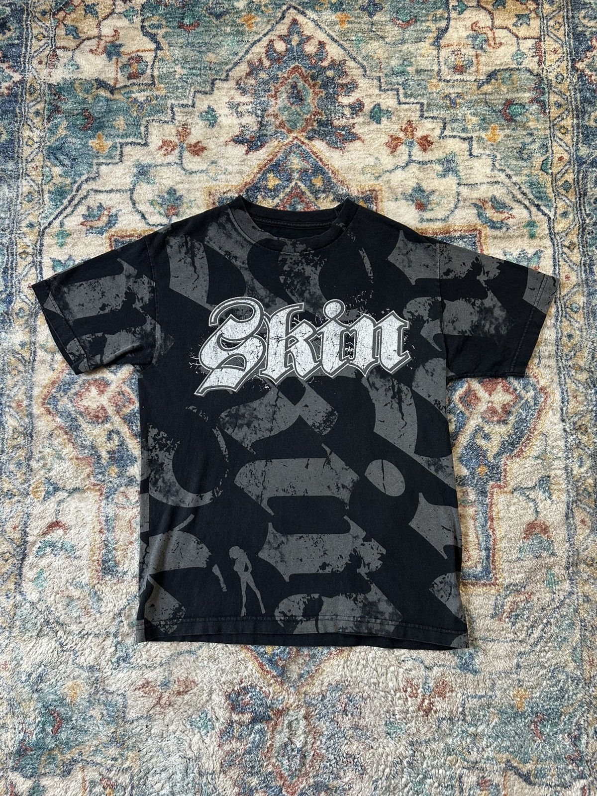 Vintage Vintage Y2K Skin AOP T-shirt Medium Size US M / EU 48-50 / 2 - 1 Thumbnail