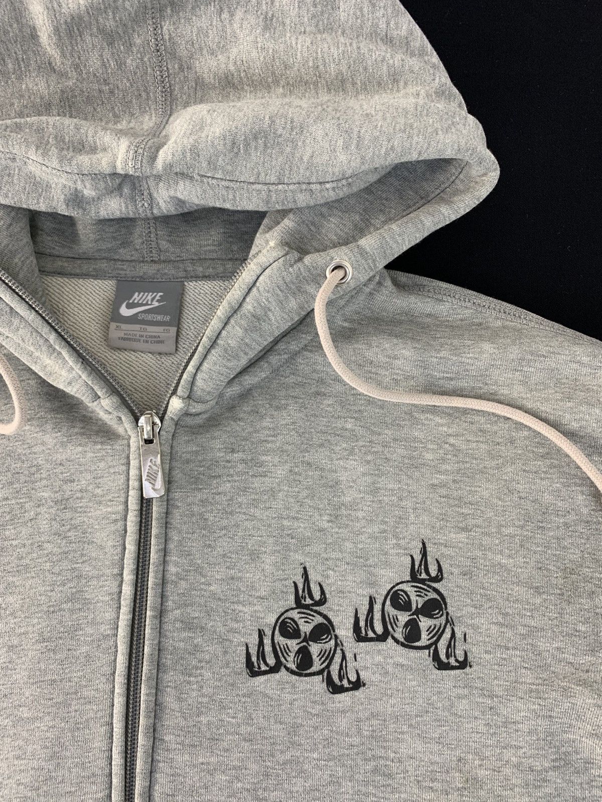 Nike Hype Nike Sportwear Big Tribal Running Logo Zip Up Size US L / EU 52-54 / 3 - 5 Thumbnail