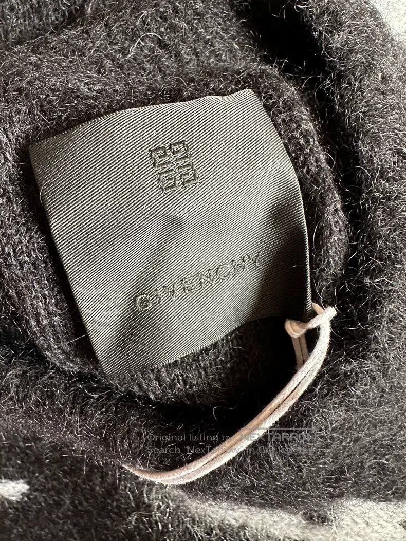 Givenchy Givenchy Elastic Logo Loose Black Knit Sweater Size US L / EU 52-54 / 3 - 5 Thumbnail
