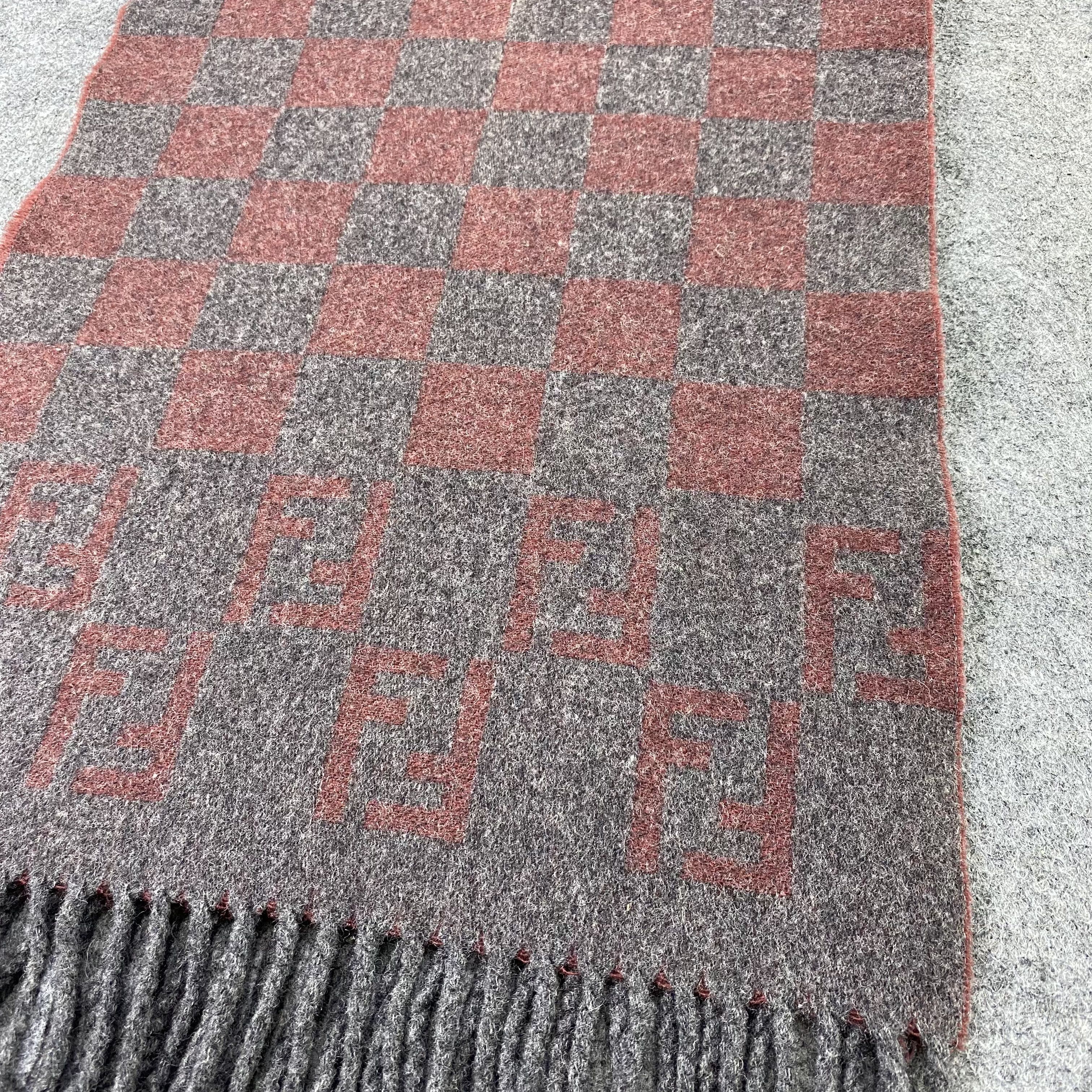 Designer Fendi Missing Tag Scarf / Muffler / Neckwear - T1384 Size ONE SIZE - 5 Thumbnail