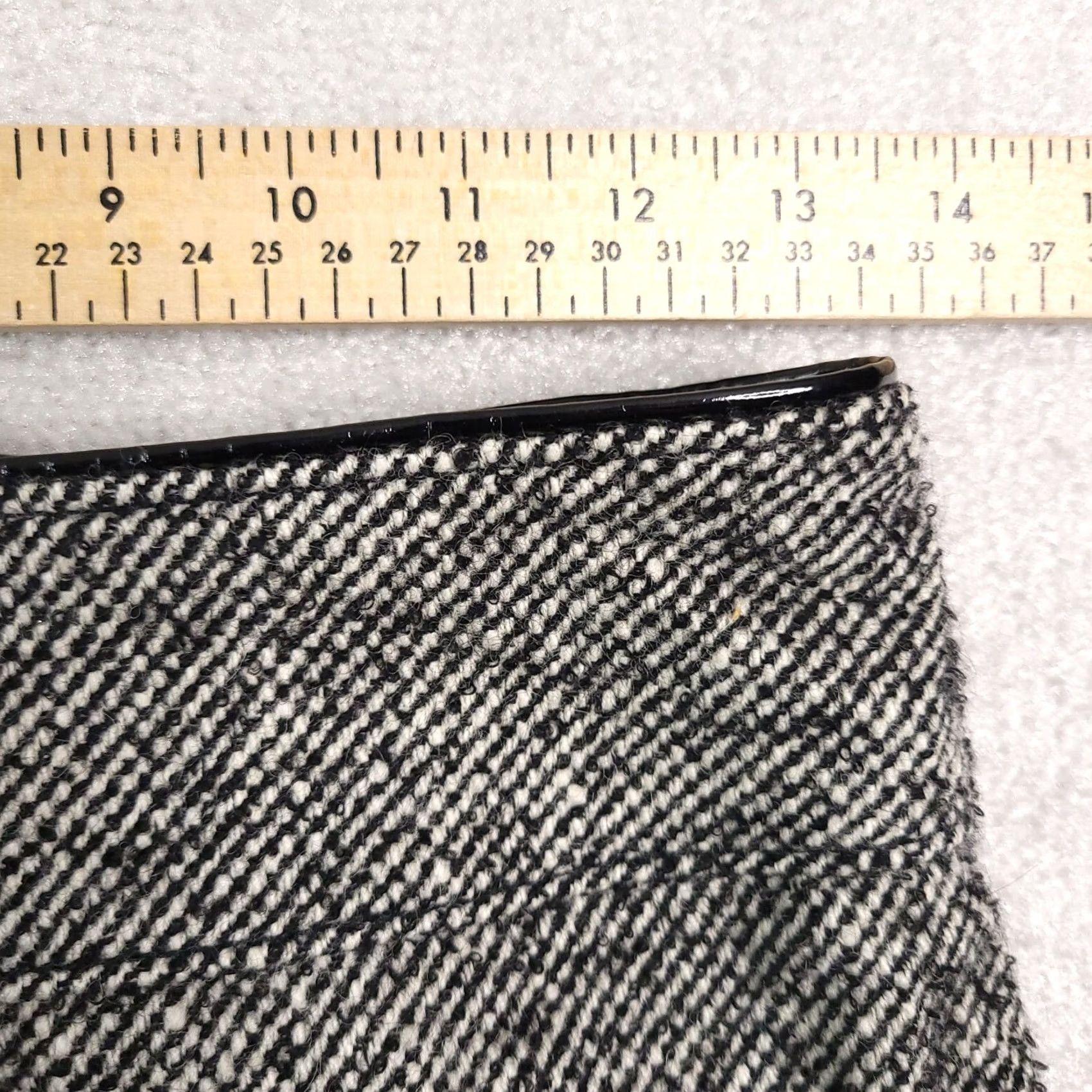 Banana Republic Banana Republic Skirt Womens 0 Gray Tweed Pencil Mini Women Wool Faux Leather Trim Size 25" / US 0 / IT 36 - 4 Thumbnail