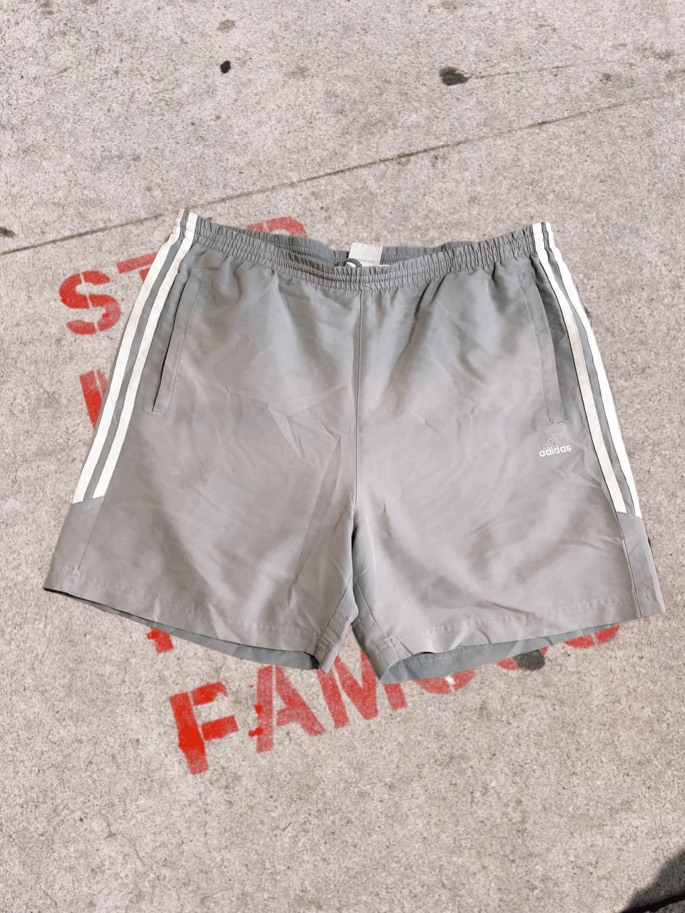 Adidas VINTAGE ADIDAS NYLON FOOTBALL RUNNINS SHORTS Size US 32 / EU 48 - 1 Thumbnail
