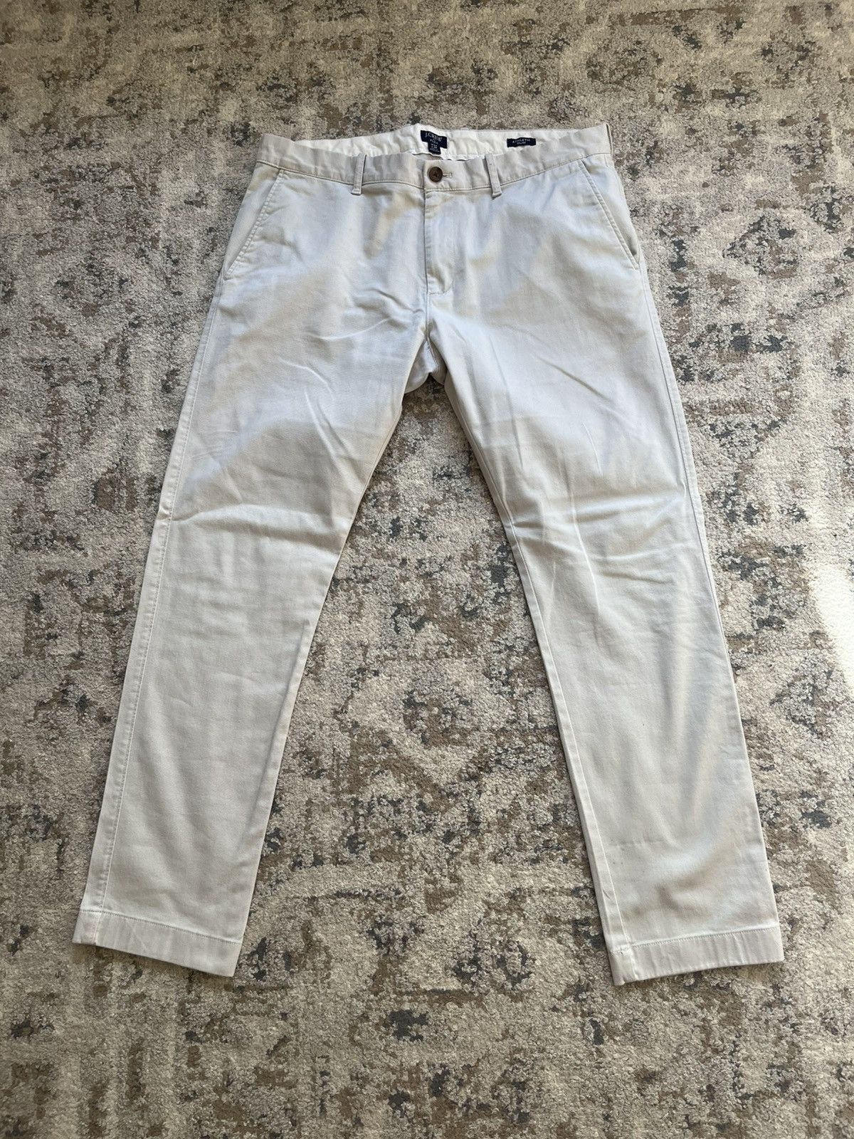 J.Crew J. Crew 34x30 Men’s Light Gray Chinos Size US 34 / EU 50 - 1 Thumbnail
