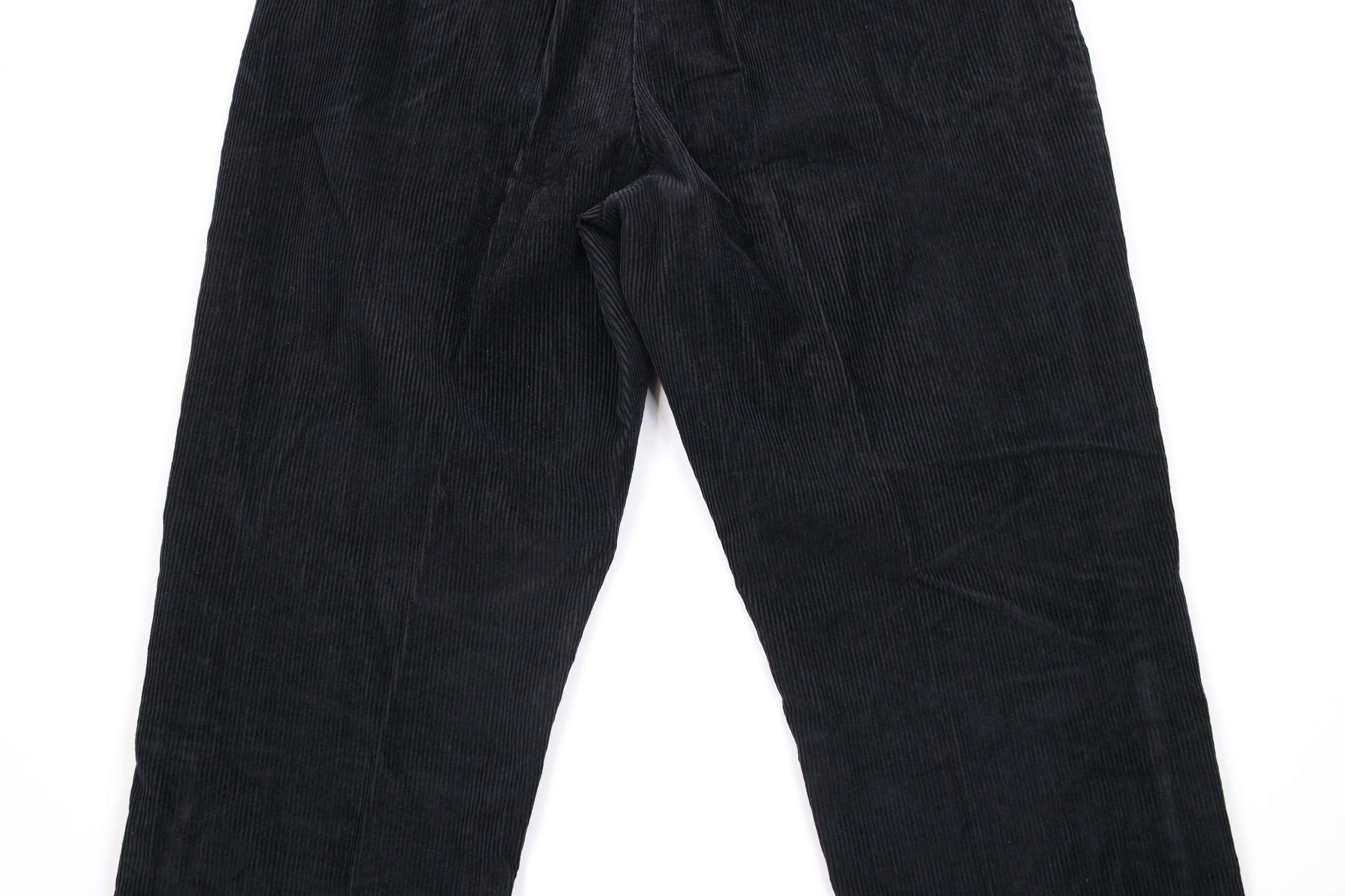 Vintage × Woolrich Woolen Mills Vintage 90s Woolrich Tapered Leg Corduroy Chino Pants Black Size 36" / US 14 / IT 50 - 10 Thumbnail