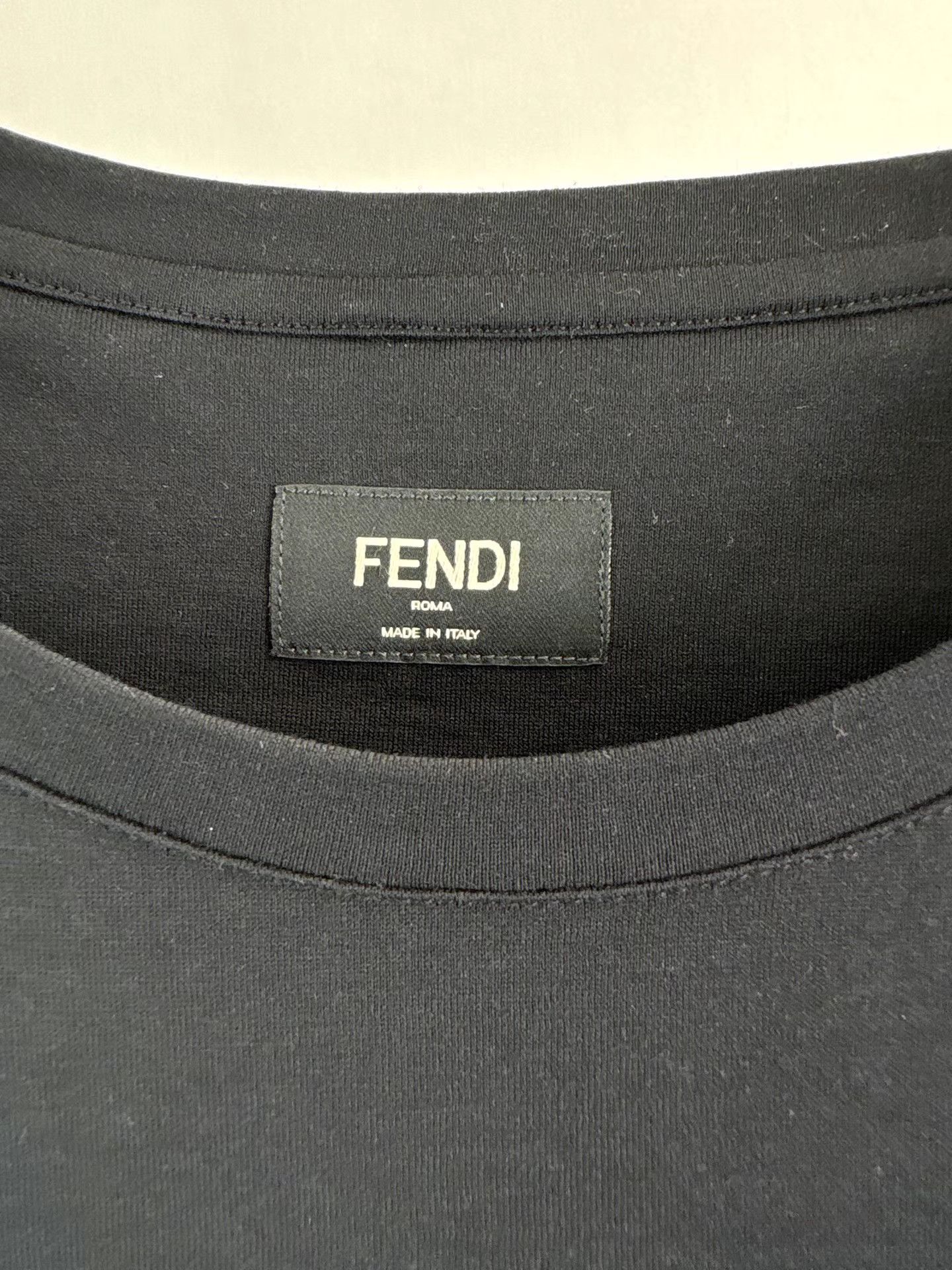 Fendi FENDI Chest Embroidery Logo Short Sleeve K1 Size US XXL / EU 58 / 5 - 3 Thumbnail