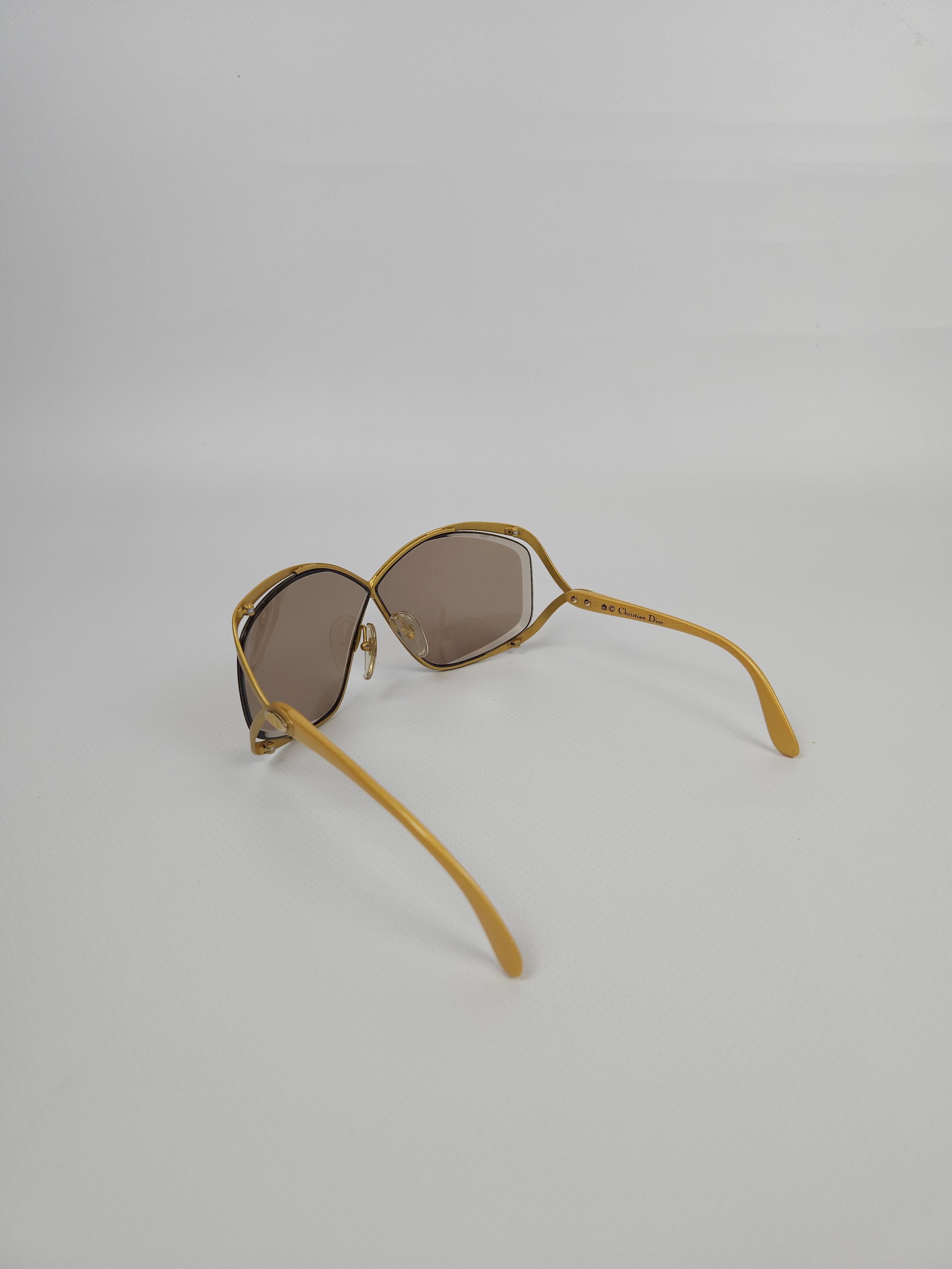 Dior Vintage 80s Dior 2056 40 butterfly sunglasses Size ONE SIZE - 3 Thumbnail