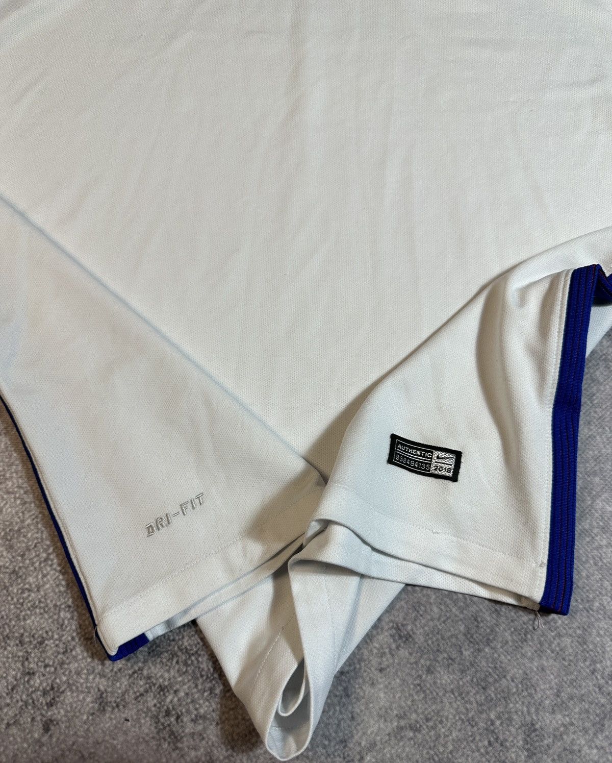 Nike Nike England Soccer Jersey Blokecore Rare Casual Style VTg Size US XL / EU 56 / 4 - 3 Thumbnail