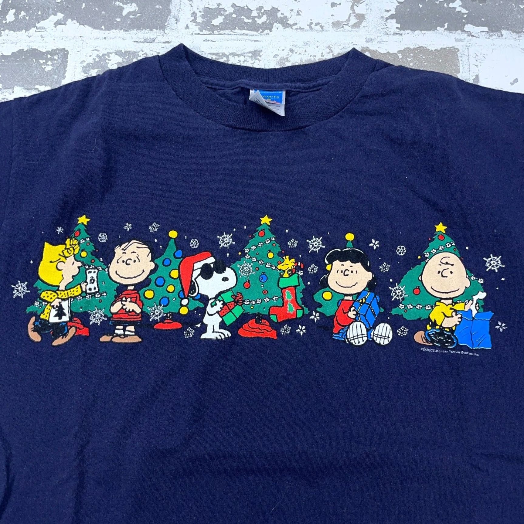 Peanuts VINTAGE Peanuts Shirt Men Medium Blue Christmas Snowman Snoopy Charlie Brown Y2K Size US M / EU 48-50 / 2 - 2 Thumbnail