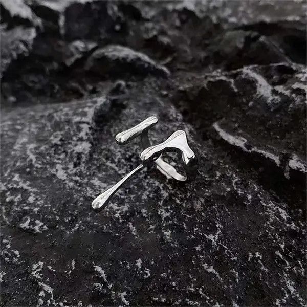 Japanese Brand × Vintage Punk Geometric Irregular Liquid Size ONE SIZE - 2 Thumbnail