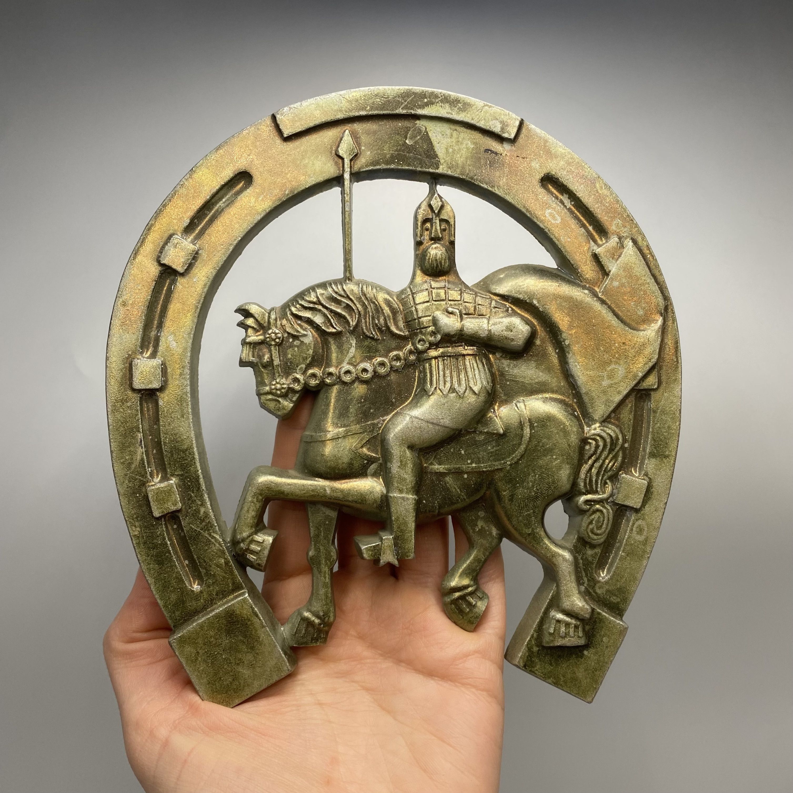 Vintage Vintage Soviet Metal Horseshoe Wall Plaque Warrior Knight Size ONE SIZE - 2 Thumbnail
