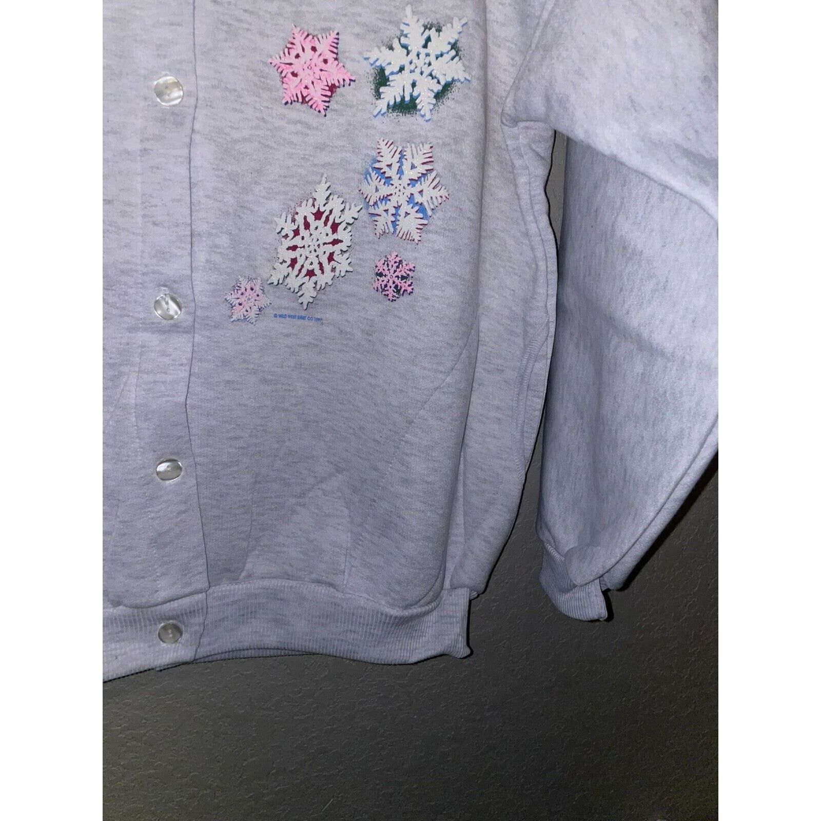 Vintage Vintage Montana Sweater Snowflakes Snow Button Up VTG Large Size US L / EU 52-54 / 3 - 7 Thumbnail