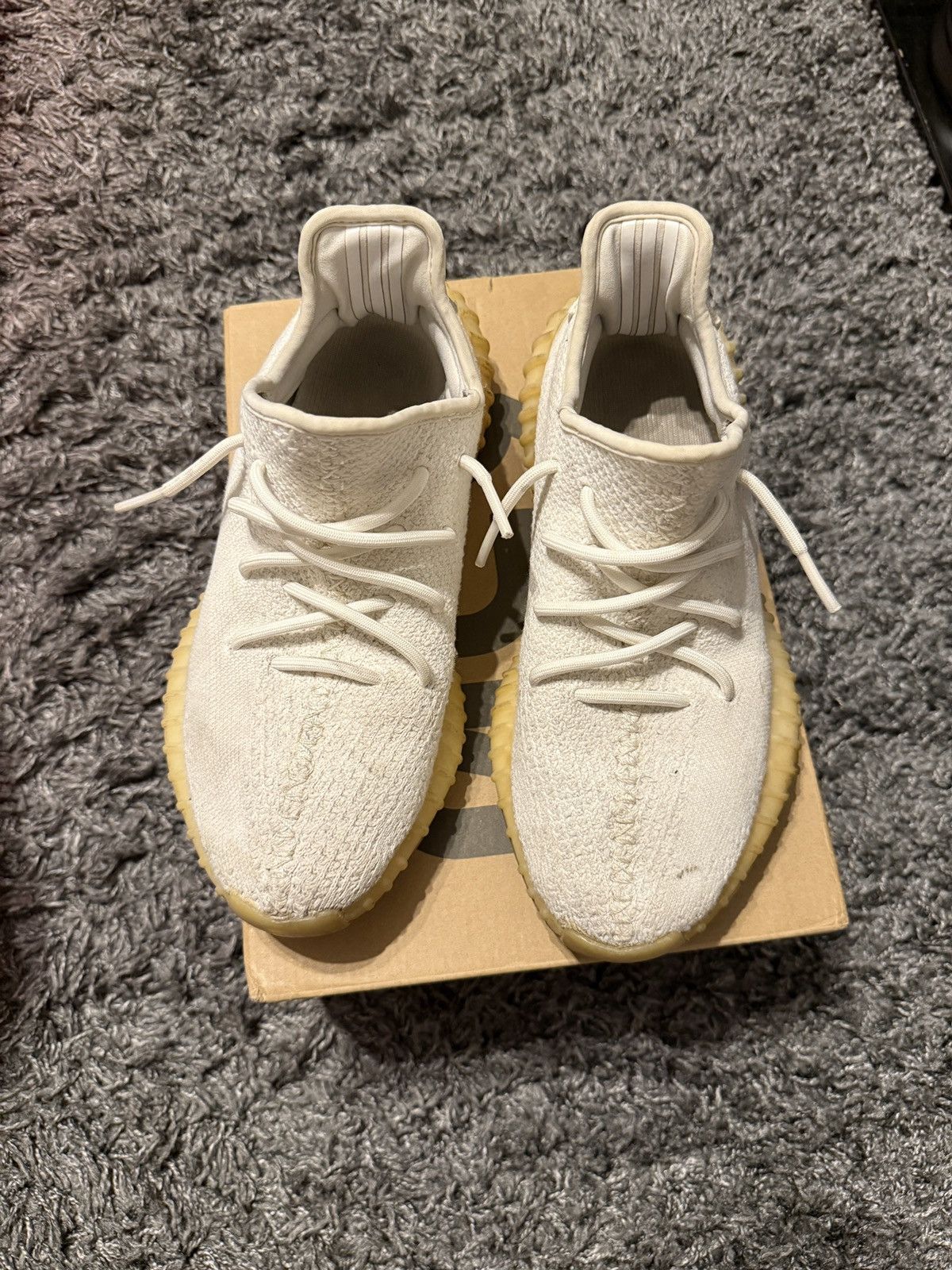 Yeezy White / Cream Yeezy 350 Size US 7.5 / EU 40-41 - 2 Thumbnail
