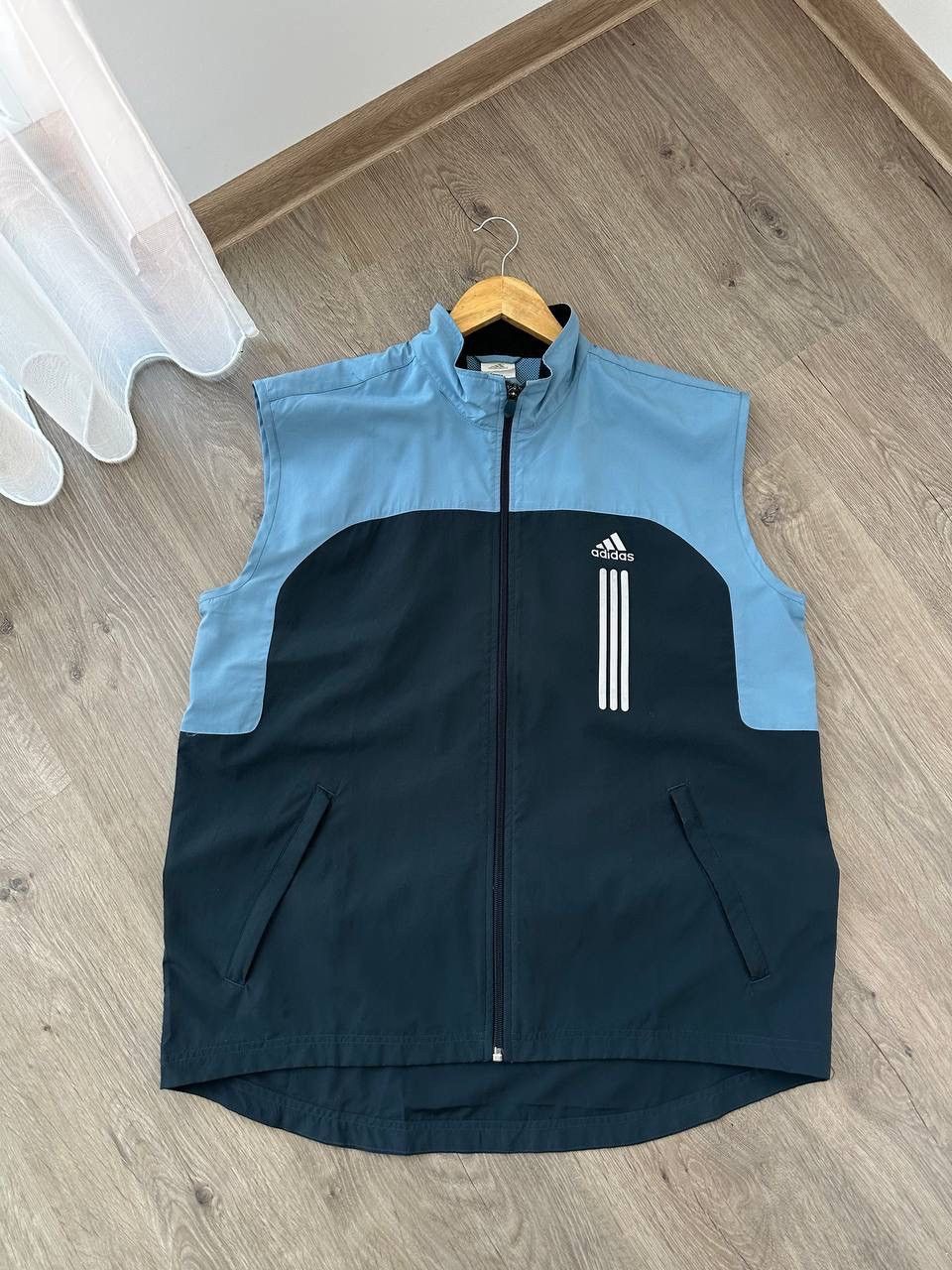 Adidas × Vintage Vintage Adidas Blue Nylon Sportswear West Size US L / EU 52-54 / 3 - 2 Thumbnail