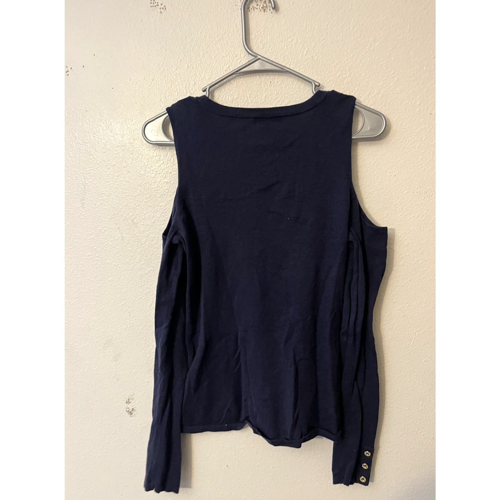 Lilly Pulitzer Lilly Pulitzer Women's Blouse Shirt Cold Shoulder Long Sleeve Size L Navy Blue Size L / US 10 / IT 46 - 2 Thumbnail