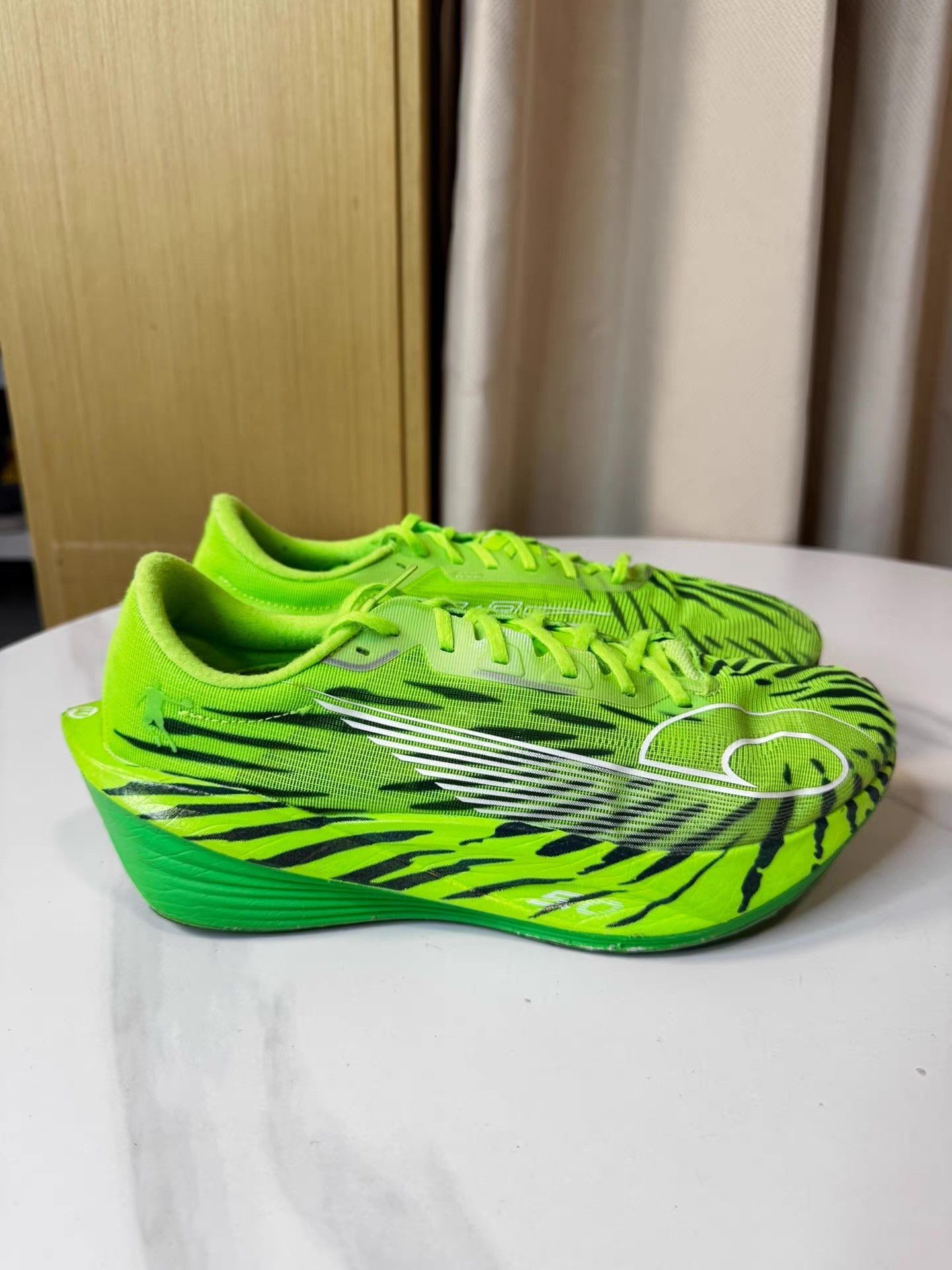 Nike China Qiaodan Feiying PB 5.0, upper snags Q10 Size US 9.5 / EU 42-43 - 1 Thumbnail