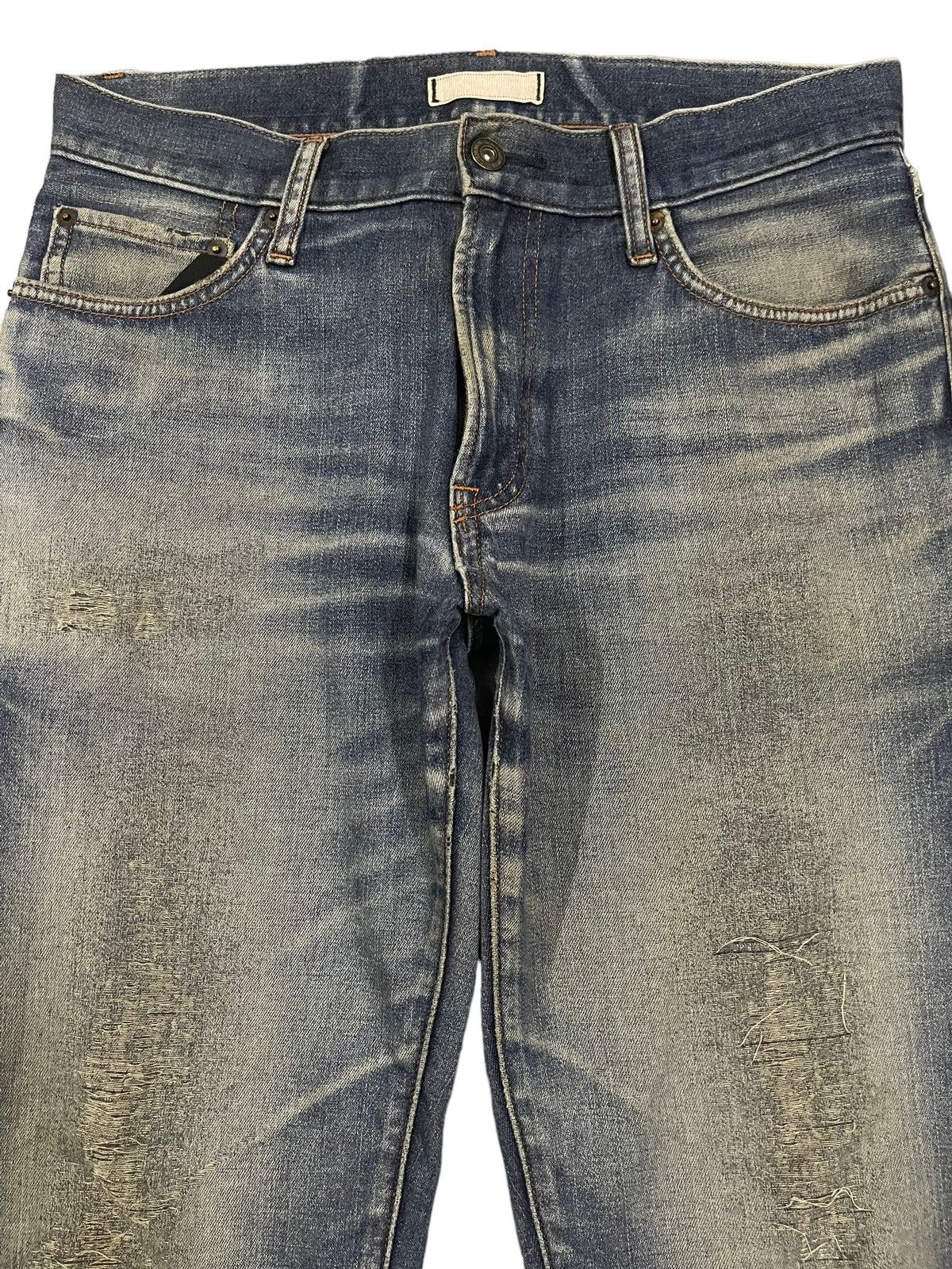 Uniqlo Vintage Japanese Uniqlo Blue Wash Style Distress Baggy Jeans Size US 31 - 3 Thumbnail